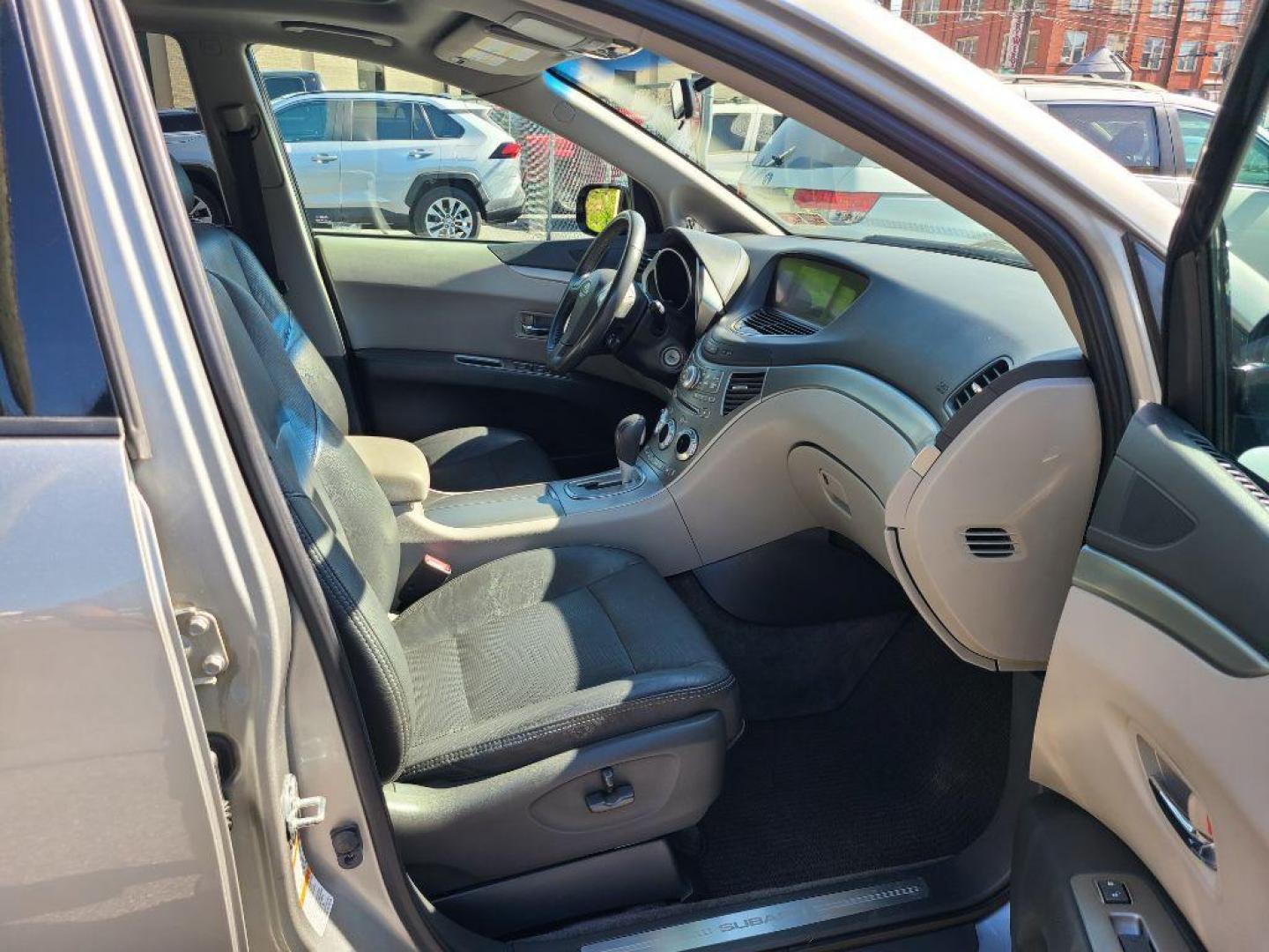 2007 SILVER SUBARU B9 TRIBECA 3.0 H6 (4S4WX82D374) with an 3.0L engine, Automatic transmission, located at 117 North Cameron Street, Harrisburg, PA, 17101, (717) 963-8962, 40.266762, -76.875259 - WE FINANCE!!! Good Credit/ Bad Credit/ No Credit - ALL Trade-Ins Welcomed!!! ***Guaranteed Credit Approval*** APPLY ONLINE or CALL us TODAY ;) Internet Prices and Marketplace Prices are SPECIAL discounted ***CASH DEALS*** Retail Prices are higher. Please call us to discuss your cash and finan - Photo#8