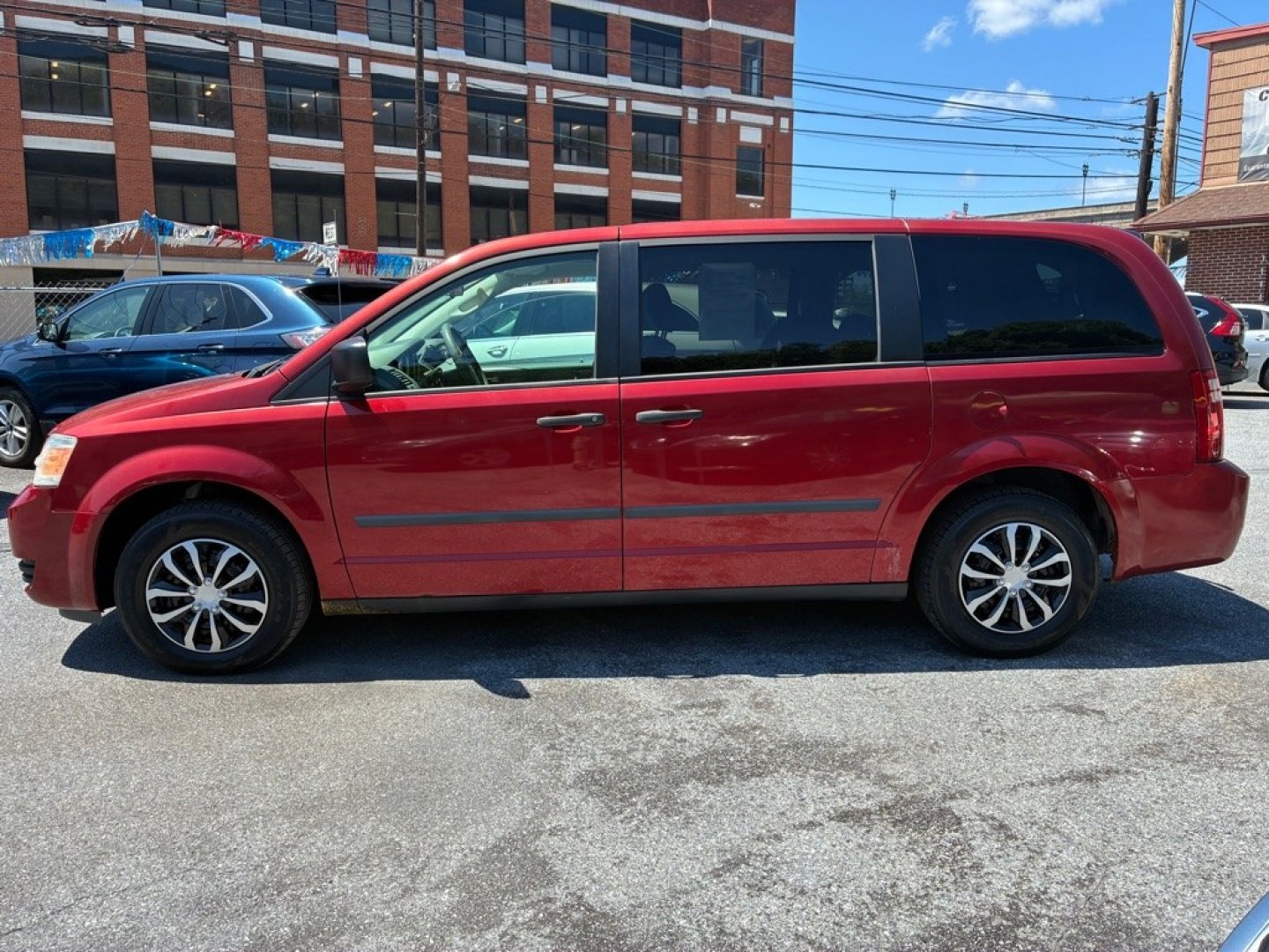 2008 RED DODGE GRAND CARAVAN SE (1D8HN44HX8B) with an 3.3L engine, Automatic transmission, located at 117 North Cameron Street, Harrisburg, PA, 17101, (717) 963-8962, 40.266762, -76.875259 - WE FINANCE!!! MOST vehicles are available for financing. Good Credit/ Challenged Credit/ No Credit - ALL Trade-Ins Welcomed!!! APPLY ONLINE or CALL us TODAY Please call us to discuss your cash and/or financing options. Thanks for checking our inventory! We're here to help.- Photo#2