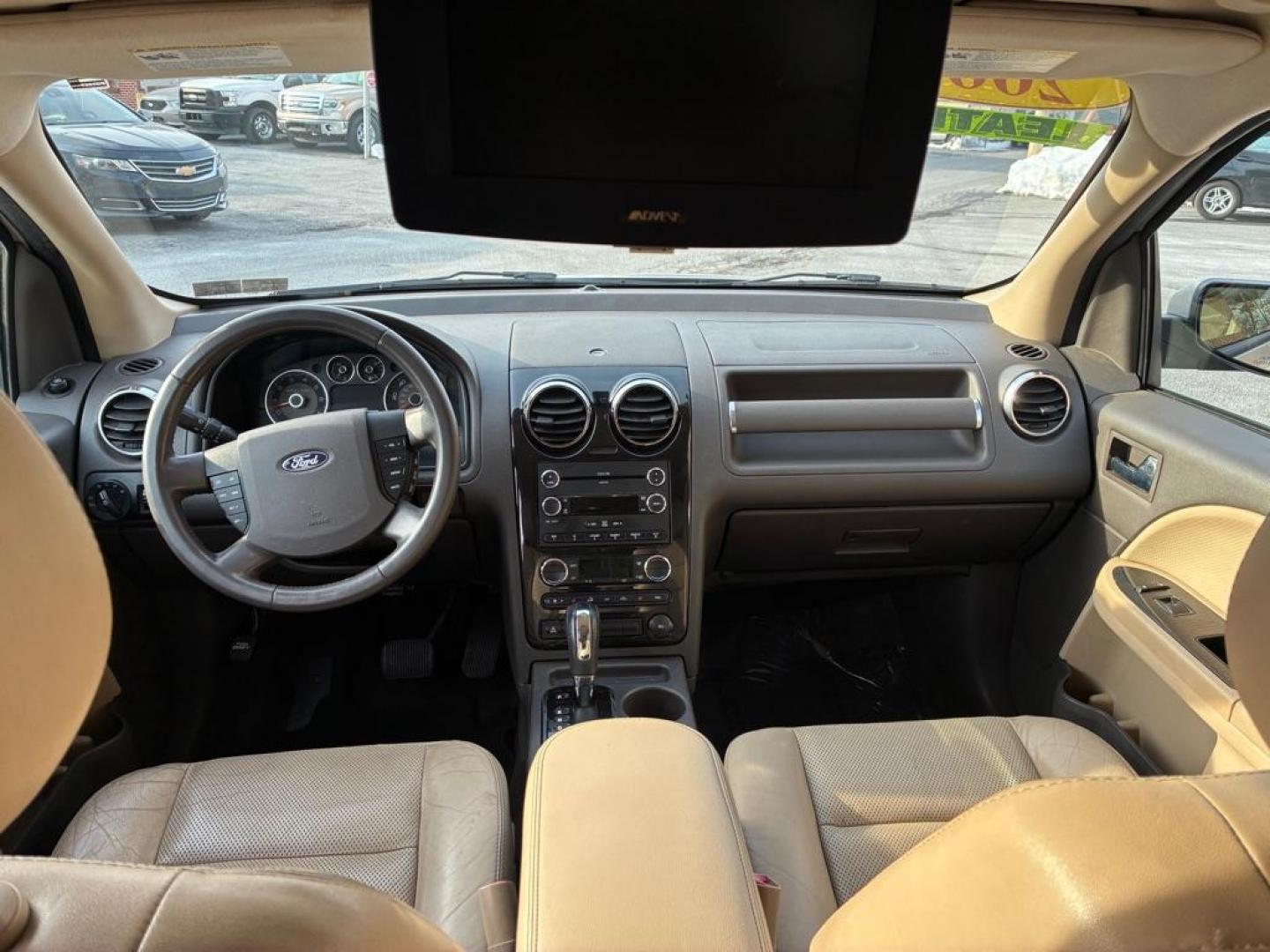 2008 GRAY FORD TAURUS X SEL (1FMDK05W38G) with an 3.5L engine, Automatic transmission, located at 117 North Cameron Street, Harrisburg, PA, 17101, (717) 963-8962, 40.266762, -76.875259 - WE FINANCE!!! Good Credit/ Challenged Credit/ No Credit - ALL Trade-Ins Welcomed!!! APPLY ONLINE or CALL us TODAY ;) Please call us to discuss your cash and/or financing options. - Photo#14