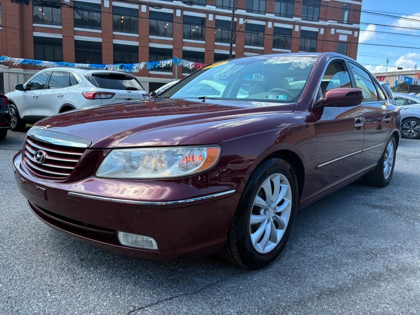 2008 RED HYUNDAI AZERA SE (KMHFC46FX8A) with an 3.8L engine, Automatic transmission, located at 117 North Cameron Street, Harrisburg, PA, 17101, (717) 963-8962, 40.266762, -76.875259 - This is a CASH deal only. WE FINANCE!!! MOST vehicles are available for financing. Good Credit/ Challenged Credit/ No Credit - ALL Trade-Ins Welcomed!!! APPLY ONLINE or CALL us TODAY Please call us to discuss your cash and/or financing options. Thanks for checking our inventory! We- Photo#0