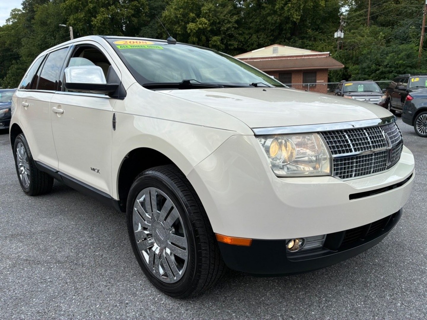 2008 WHITE LINCOLN MKX (2LMDU88C48B) with an 3.5L engine, Automatic transmission, located at 117 North Cameron Street, Harrisburg, PA, 17101, (717) 963-8962, 40.266762, -76.875259 - Air Conditioning Alarm All Wheel Drive Anti-Lock Brakes Automatic Headlights Auxiliary Pwr Outlet Bluetooth Connection CD Changer Child Safety Locks Climate Control (independent) Cooled Front Seats Cruise Control Cylinders (6) Driver Air Bag Electrochromic Rearview Mirror Engine Immob- Photo#6