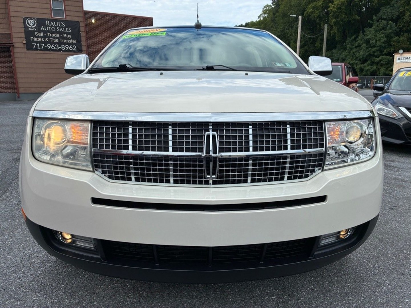 2008 WHITE LINCOLN MKX (2LMDU88C48B) with an 3.5L engine, Automatic transmission, located at 117 North Cameron Street, Harrisburg, PA, 17101, (717) 963-8962, 40.266762, -76.875259 - Air Conditioning Alarm All Wheel Drive Anti-Lock Brakes Automatic Headlights Auxiliary Pwr Outlet Bluetooth Connection CD Changer Child Safety Locks Climate Control (independent) Cooled Front Seats Cruise Control Cylinders (6) Driver Air Bag Electrochromic Rearview Mirror Engine Immob- Photo#7