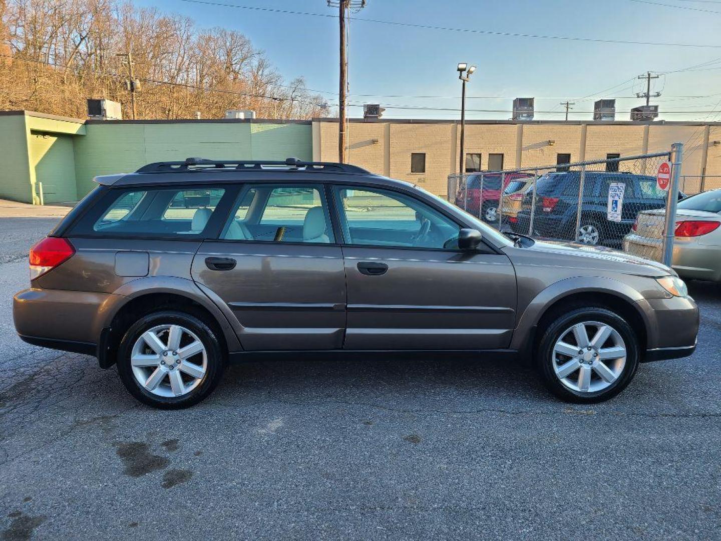 2008 BROWN SUBARU OUTBACK 2.5I (4S4BP61C486) with an 2.5L engine, 5-Speed Manual transmission, located at 117 North Cameron Street, Harrisburg, PA, 17101, (717) 963-8962, 40.266762, -76.875259 - WE FINANCE!!! Good Credit/ Bad Credit/ No Credit - ALL Trade-Ins Welcomed!!! ***Guaranteed Credit Approval*** APPLY ONLINE or CALL us TODAY ;) Internet Prices and Marketplace Prices are SPECIAL discounted ***CASH DEALS*** Retail Prices are higher. Please call us to discuss your cash and finan - Photo#6