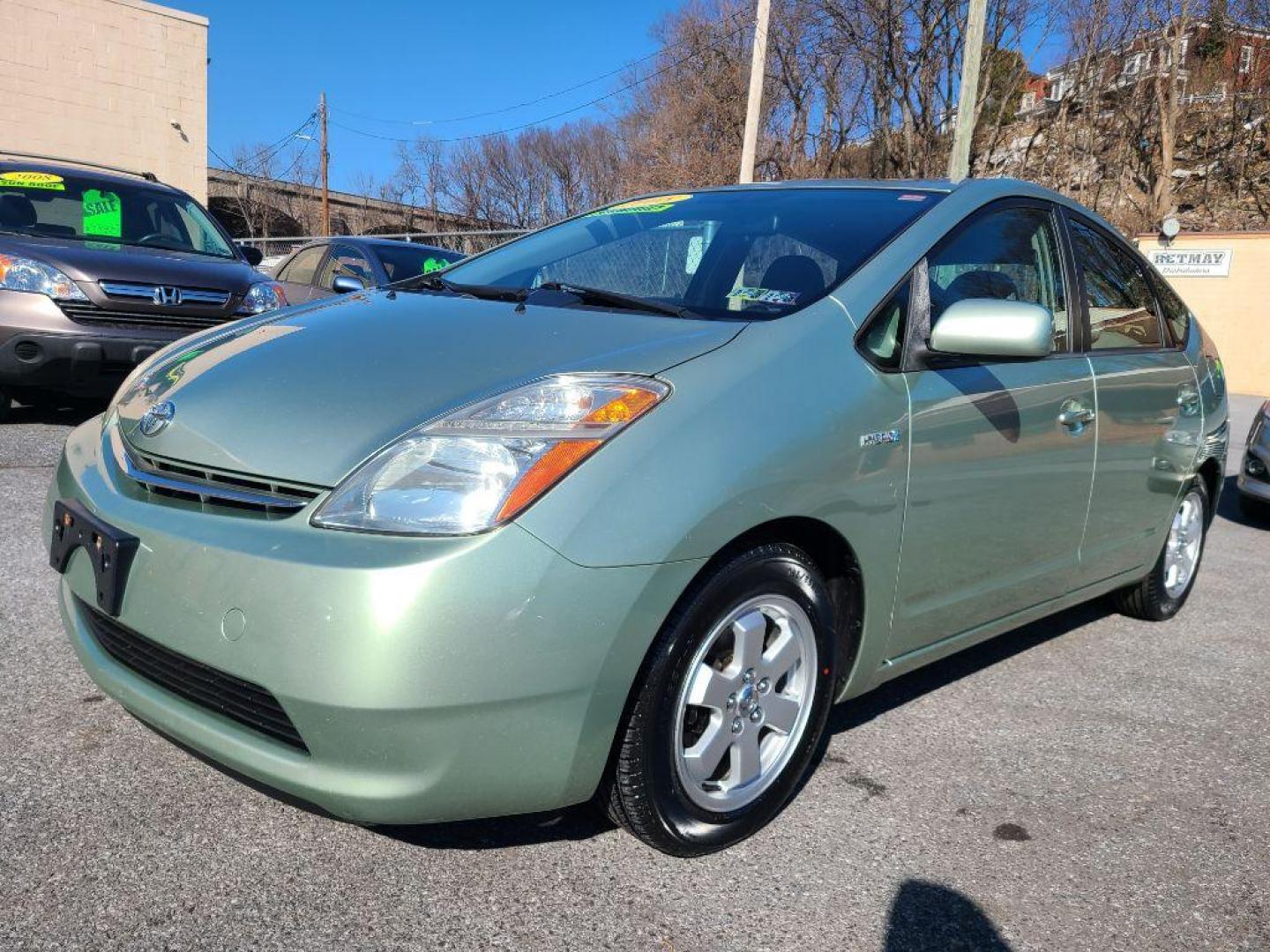 2008 GREEN TOYOTA PRIUS HATCHBACK (JTDKB20UX87) with an 1.5L engine, Continuously Variable transmission, located at 7981 Paxton Street, Harrisburg, PA, 17111, (717) 561-2926, 40.261490, -76.749229 - WE FINANCE!!! Good Credit/ Bad Credit/ No Credit - ALL Trade-Ins Welcomed!!! ***Guaranteed Credit Approval*** APPLY ONLINE or CALL us TODAY ;) Internet Prices and Marketplace Prices are SPECIAL discounted ***CASH DEALS*** Retail Prices are higher. Please call us to discuss your cash and finan - Photo#0