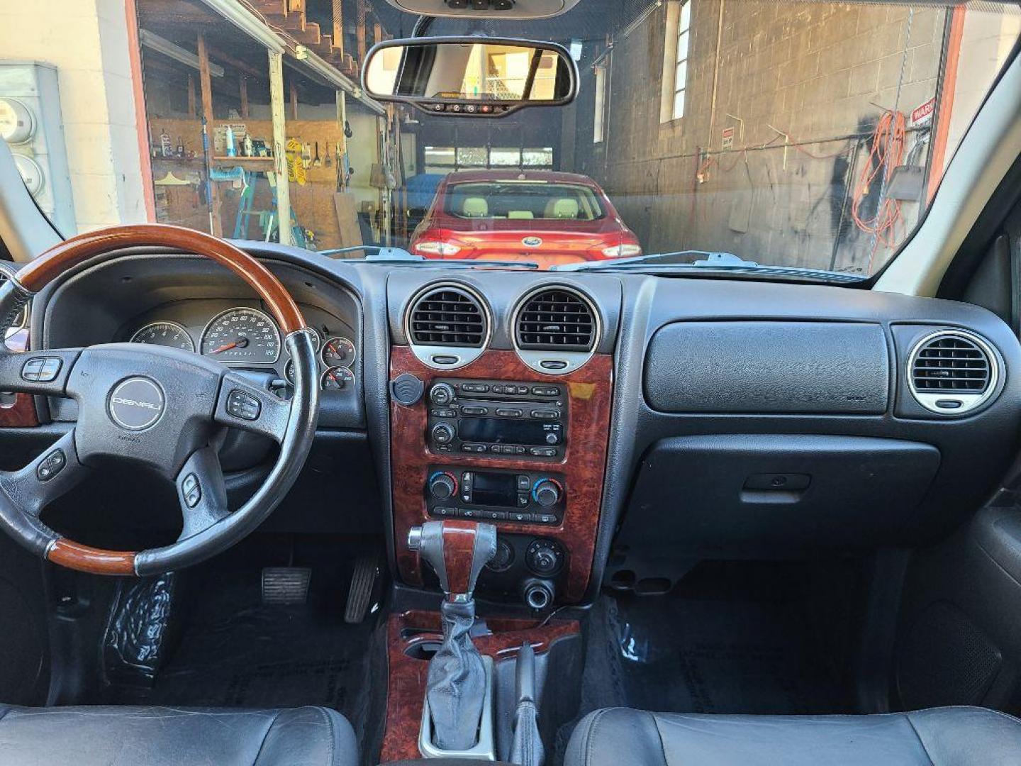 2009 BLACK GMC ENVOY DENALI (1GKET53M192) with an 5.3L engine, Automatic transmission, located at 117 North Cameron Street, Harrisburg, PA, 17101, (717) 963-8962, 40.266762, -76.875259 - WE FINANCE!!! Good Credit/ Bad Credit/ No Credit - ALL Trade-Ins Welcomed!!! ***Guaranteed Credit Approval*** APPLY ONLINE or CALL us TODAY ;) Please call us to discuss your cash and financing options. - Photo#10
