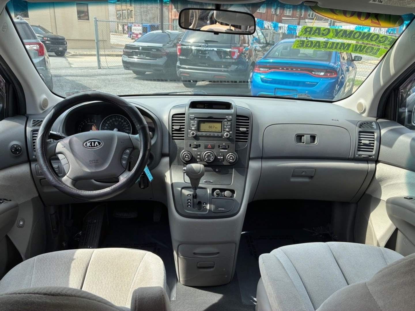 2009 BLUE KIA SEDONA EX (KNDMB233996) with an 3.8L engine, Automatic transmission, located at 117 North Cameron Street, Harrisburg, PA, 17101, (717) 963-8962, 40.266762, -76.875259 - WE FINANCE!!! MOST vehicles are available for financing. Good Credit/ Challenged Credit/ No Credit - ALL Trade-Ins Welcomed!!! APPLY ONLINE or CALL us TODAY Please call us to discuss your cash and/or financing options. Thanks for checking our inventory! We're here to help.- Photo#13