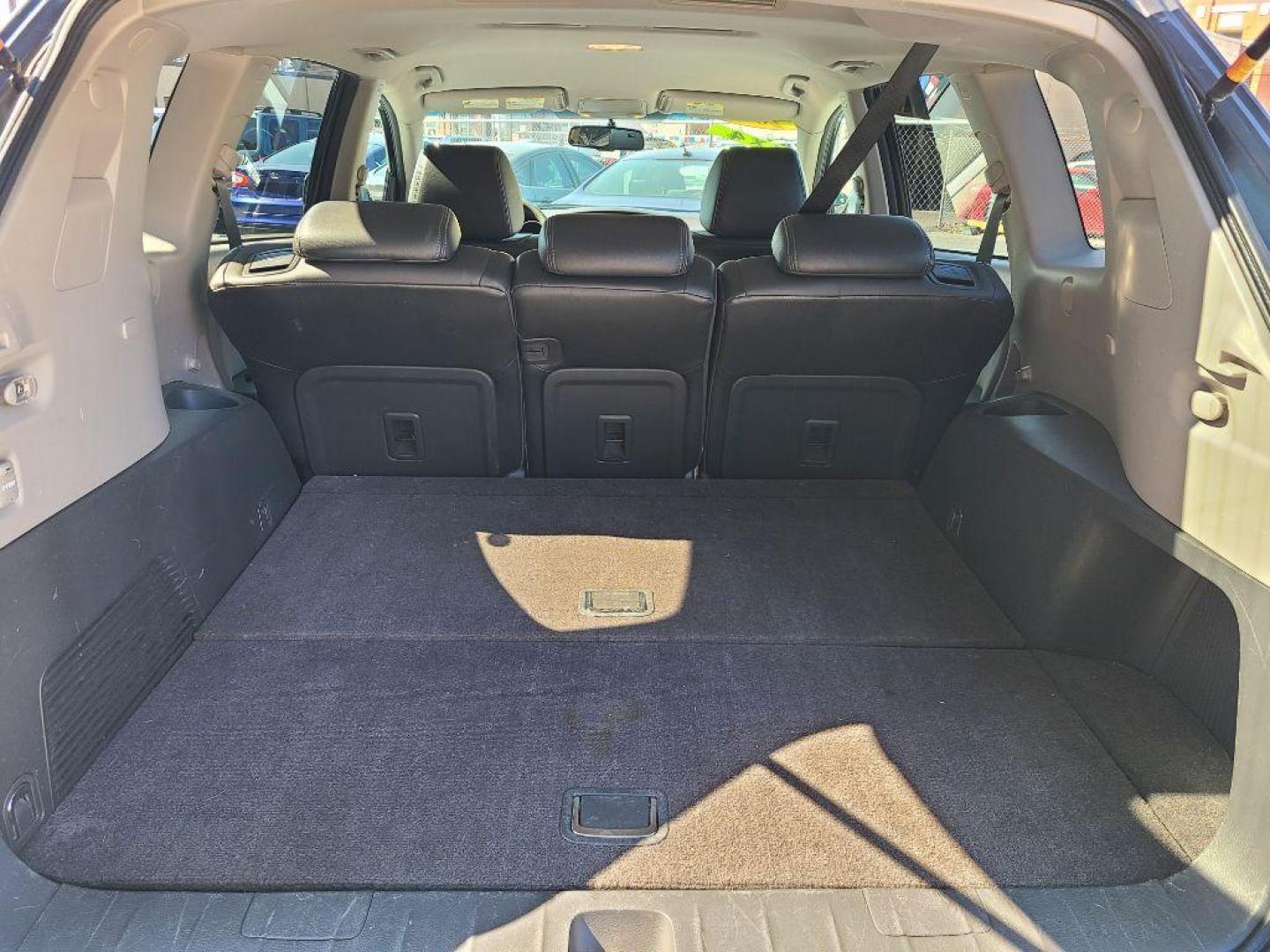 2009 GRAY SUBARU TRIBECA LIMITED (4S4WX92D994) with an 3.6L engine, Automatic transmission, located at 117 North Cameron Street, Harrisburg, PA, 17101, (717) 963-8962, 40.266762, -76.875259 - WE FINANCE!!! Good Credit/ Bad Credit/ No Credit - ALL Trade-Ins Welcomed!!! ***Guaranteed Credit Approval*** APPLY ONLINE or CALL us TODAY ;) Internet Prices and Marketplace Prices are SPECIAL discounted ***CASH DEALS*** Retail Prices are higher. Please call us to discuss your cash and finan - Photo#11