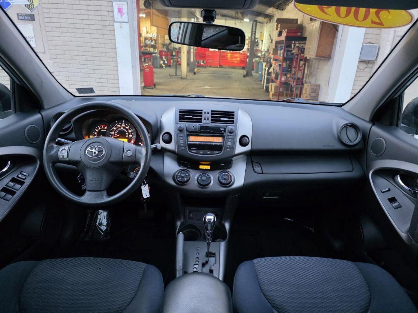 2009 SILVER TOYOTA RAV4 SPORT (JTMBK32V395) with an 3.5L engine, Automatic transmission, located at 117 North Cameron Street, Harrisburg, PA, 17101, (717) 963-8962, 40.266762, -76.875259 - WE FINANCE!!! Good Credit/ Bad Credit/ No Credit - ALL Trade-Ins Welcomed!!! ***Guaranteed Credit Approval*** APPLY ONLINE or CALL us TODAY ;) Please call us to discuss your cash and financing options. - Photo#10