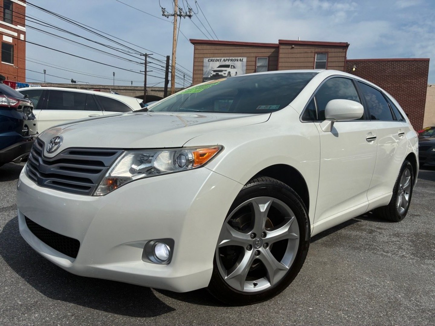 2009 WHITE TOYOTA VENZA (4T3BK11A29U) with an 3.5L engine, Automatic transmission, located at 117 North Cameron Street, Harrisburg, PA, 17101, (717) 963-8962, 40.266762, -76.875259 - WE FINANCE!!! MOST vehicles are available for financing. Good Credit/ Challenged Credit/ No Credit - ALL Trade-Ins Welcomed!!! APPLY ONLINE or CALL us TODAY Please call us to discuss your cash and/or financing options. Thanks for checking our inventory! We're here to help.- Photo#0