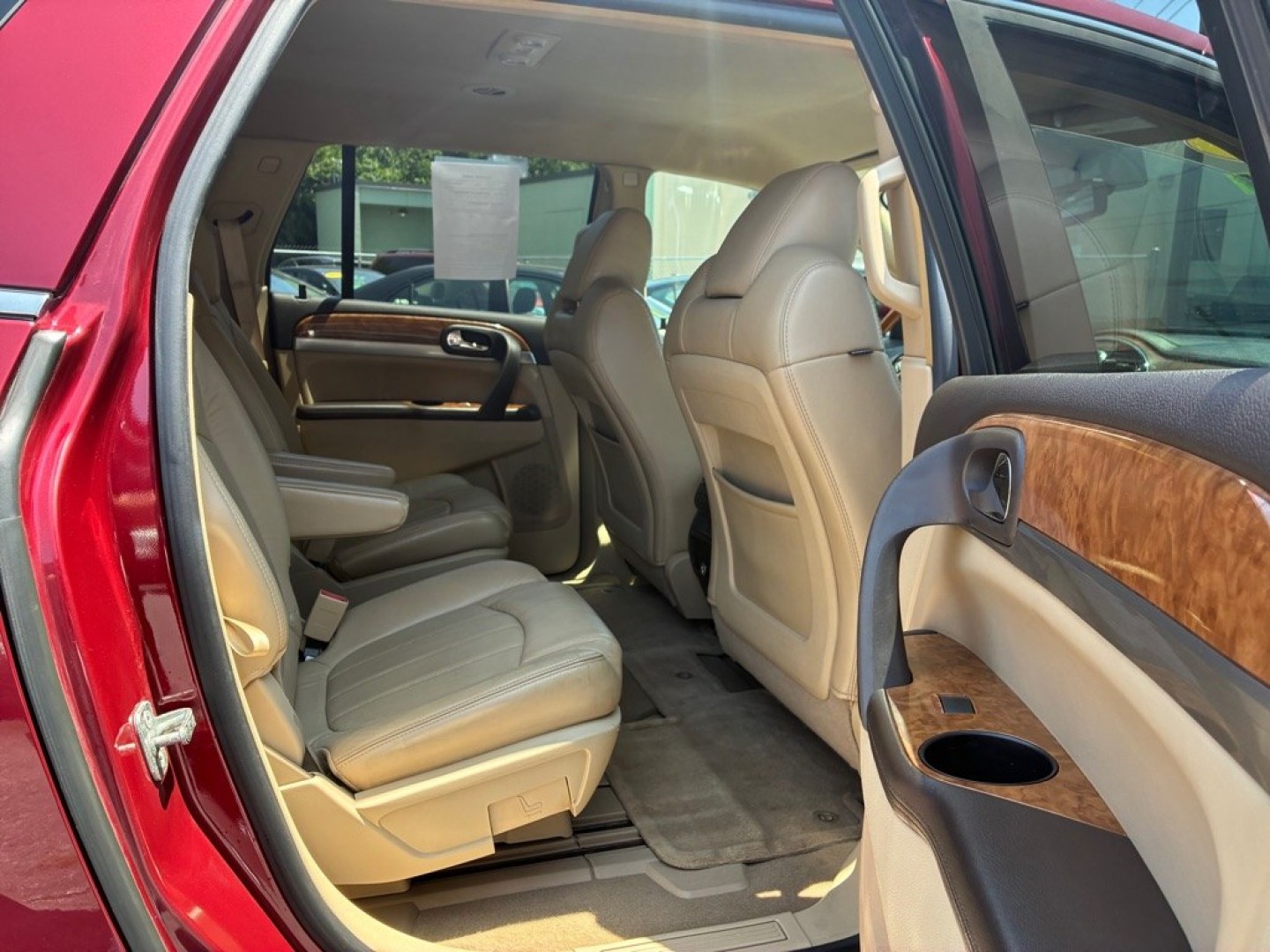 2010 RED BUICK ENCLAVE CXL (5GALVBED2AJ) with an 3.6L engine, Automatic transmission, located at 117 North Cameron Street, Harrisburg, PA, 17101, (717) 963-8962, 40.266762, -76.875259 - WE FINANCE!!! MOST vehicles are available for financing. Good Credit/ Challenged Credit/ No Credit - ALL Trade-Ins Welcomed!!! APPLY ONLINE or CALL us TODAY Please call us to discuss your cash and/or financing options. Thanks for checking our inventory! We're here to help.- Photo#9