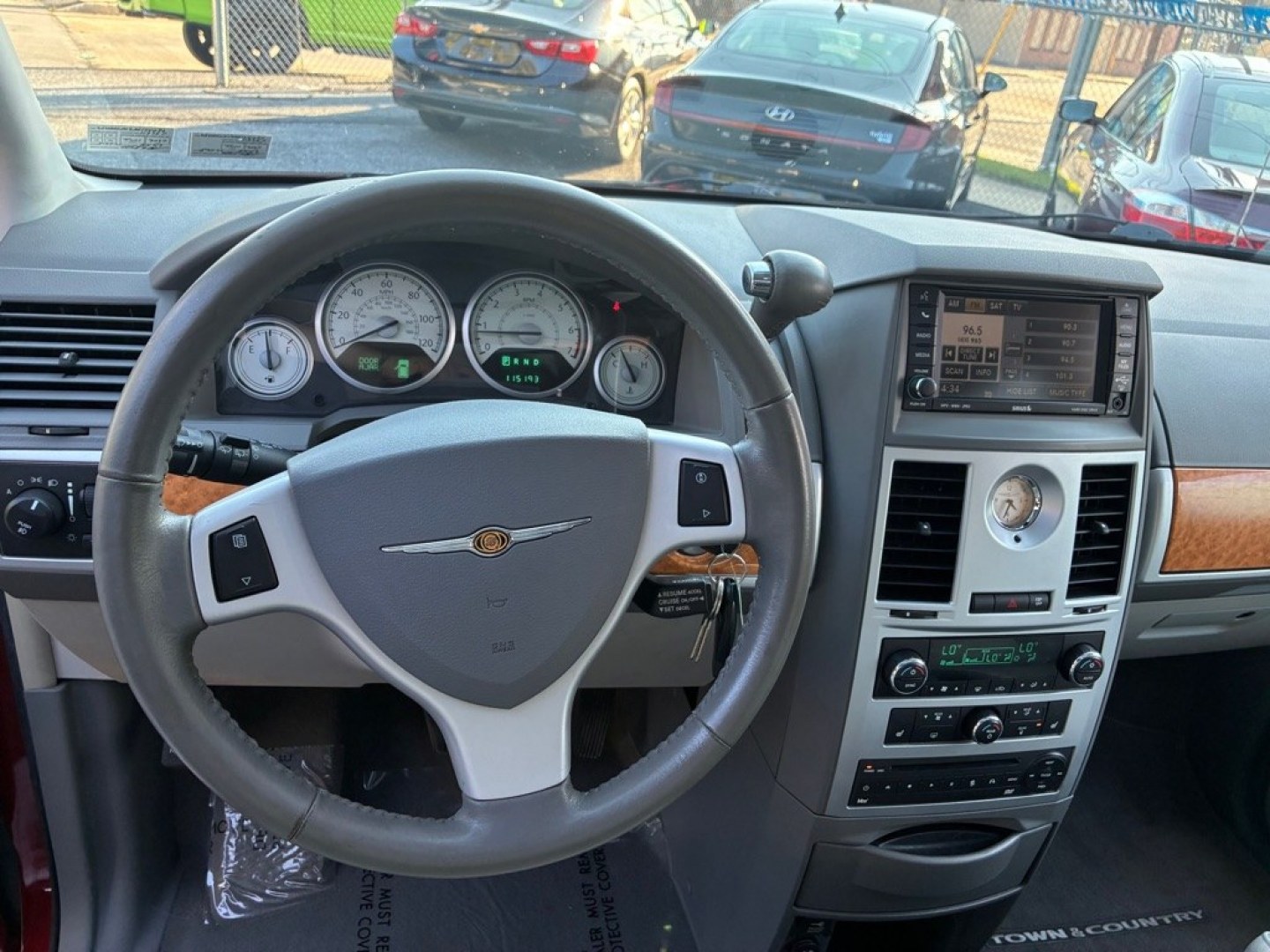 2010 RED CHRYSLER TOWN and COUNTRY LIMITED (2A4RR6DX9AR) with an 4.0L engine, Automatic transmission, located at 117 North Cameron Street, Harrisburg, PA, 17101, (717) 963-8962, 40.266762, -76.875259 - WE FINANCE!!! MOST vehicles are available for financing. Good Credit/ Challenged Credit/ No Credit - ALL Trade-Ins Welcomed!!! APPLY ONLINE or CALL us TODAY Please call us to discuss your cash and/or financing options. Thanks for checking our inventory! We're here to help.- Photo#15