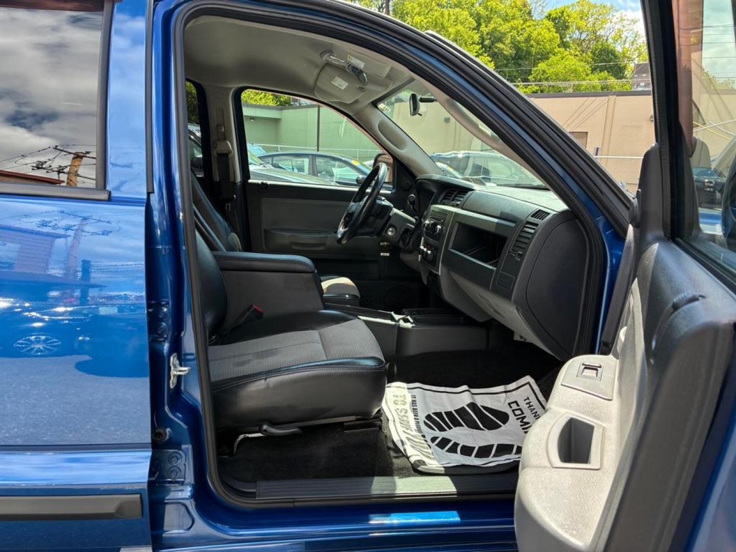 2010 BLUE DODGE DAKOTA TRX (1D7CW7GP2AS) with an 4.7L engine, Automatic transmission, located at 117 North Cameron Street, Harrisburg, PA, 17101, (717) 963-8962, 40.266762, -76.875259 - WE FINANCE!!! MOST vehicles are available for financing. Good Credit/ Challenged Credit/ No Credit - ALL Trade-Ins Welcomed!!! APPLY ONLINE or CALL us TODAY Please call us to discuss your cash and/or financing options. Thanks for checking our inventory! We're here to help. - Photo#8