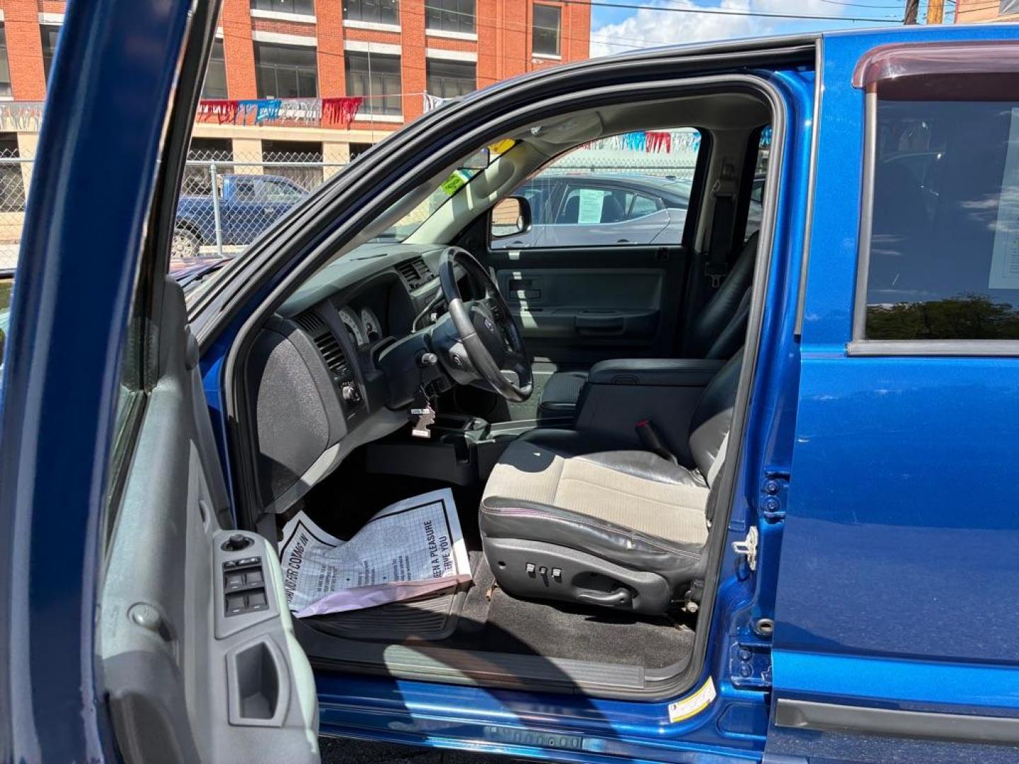 2010 BLUE DODGE DAKOTA TRX (1D7CW7GP2AS) with an 4.7L engine, Automatic transmission, located at 117 North Cameron Street, Harrisburg, PA, 17101, (717) 963-8962, 40.266762, -76.875259 - WE FINANCE!!! MOST vehicles are available for financing. Good Credit/ Challenged Credit/ No Credit - ALL Trade-Ins Welcomed!!! APPLY ONLINE or CALL us TODAY Please call us to discuss your cash and/or financing options. Thanks for checking our inventory! We're here to help. - Photo#13