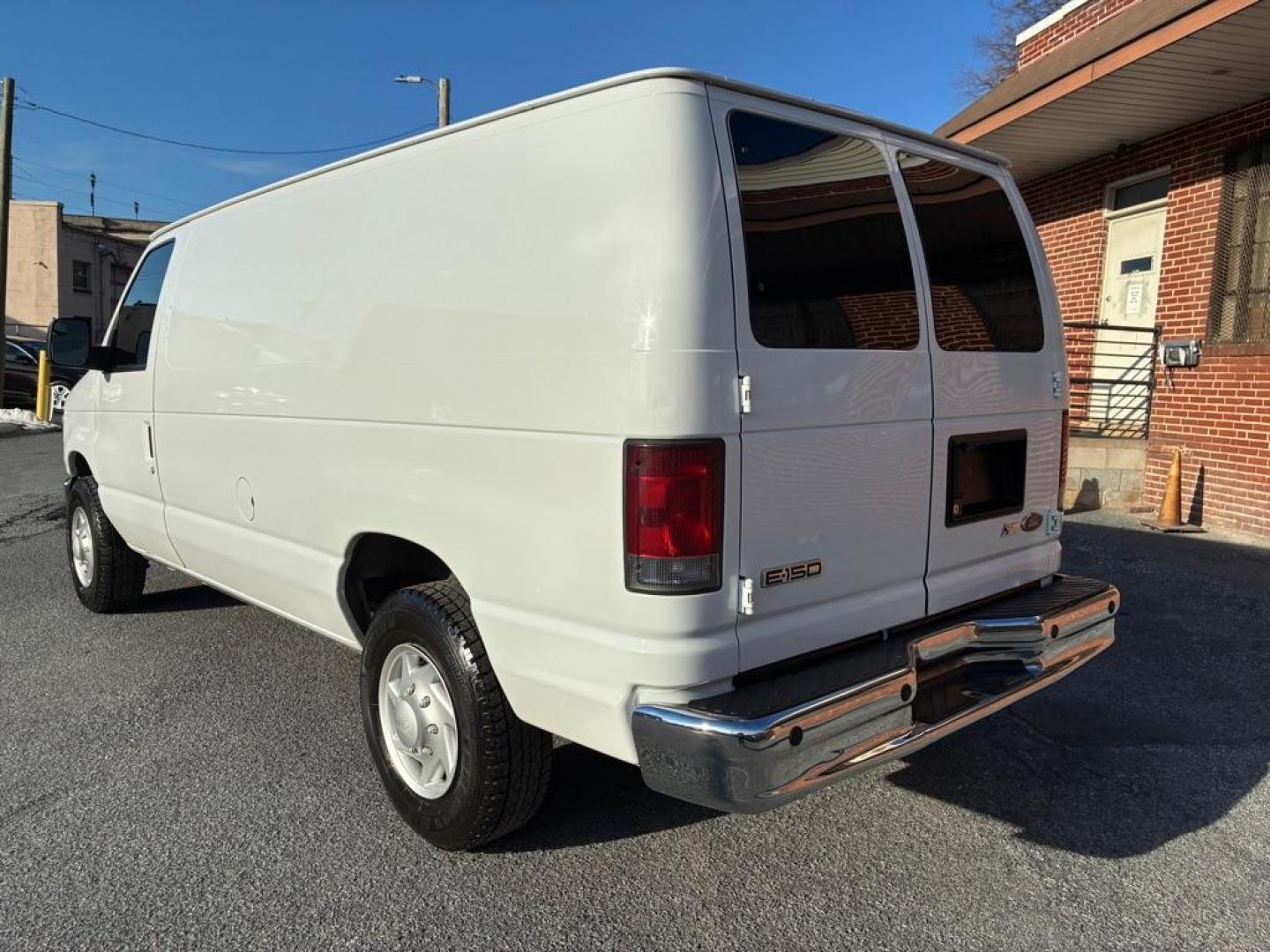 2010 WHITE FORD ECONOLINE E150 VAN (1FTNE1EW8AD) with an 4.6L engine, Automatic transmission, located at 117 North Cameron Street, Harrisburg, PA, 17101, (717) 963-8962, 40.266762, -76.875259 - WE FINANCE!!! Good Credit/ Challenged Credit/ No Credit - ALL Trade-Ins Welcomed!!! APPLY ONLINE or CALL us TODAY ;) Please call us to discuss your cash and/or financing options. - Photo#2
