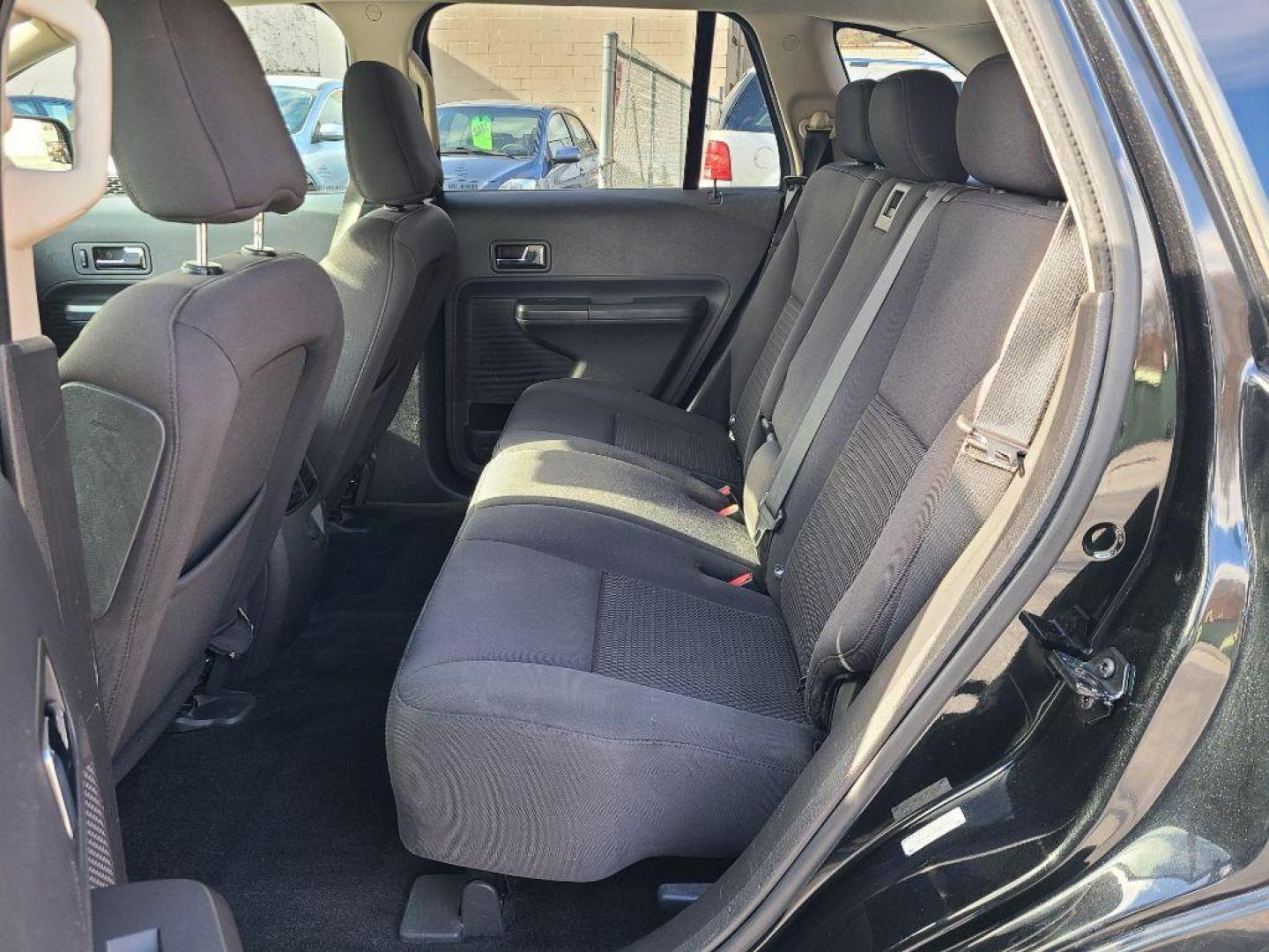 2010 BLACK FORD EDGE SE (2FMDK3GC9AB) with an 3.5L engine, Automatic transmission, located at 117 North Cameron Street, Harrisburg, PA, 17101, (717) 963-8962, 40.266762, -76.875259 - WE FINANCE!!! Good Credit/ Bad Credit/ No Credit - ALL Trade-Ins Welcomed!!! ***Guaranteed Credit Approval*** APPLY ONLINE or CALL us TODAY ;) Internet Prices and Marketplace Prices are SPECIAL discounted ***CASH DEALS*** Retail Prices are higher. Please call us to discuss your cash and finan - Photo#7