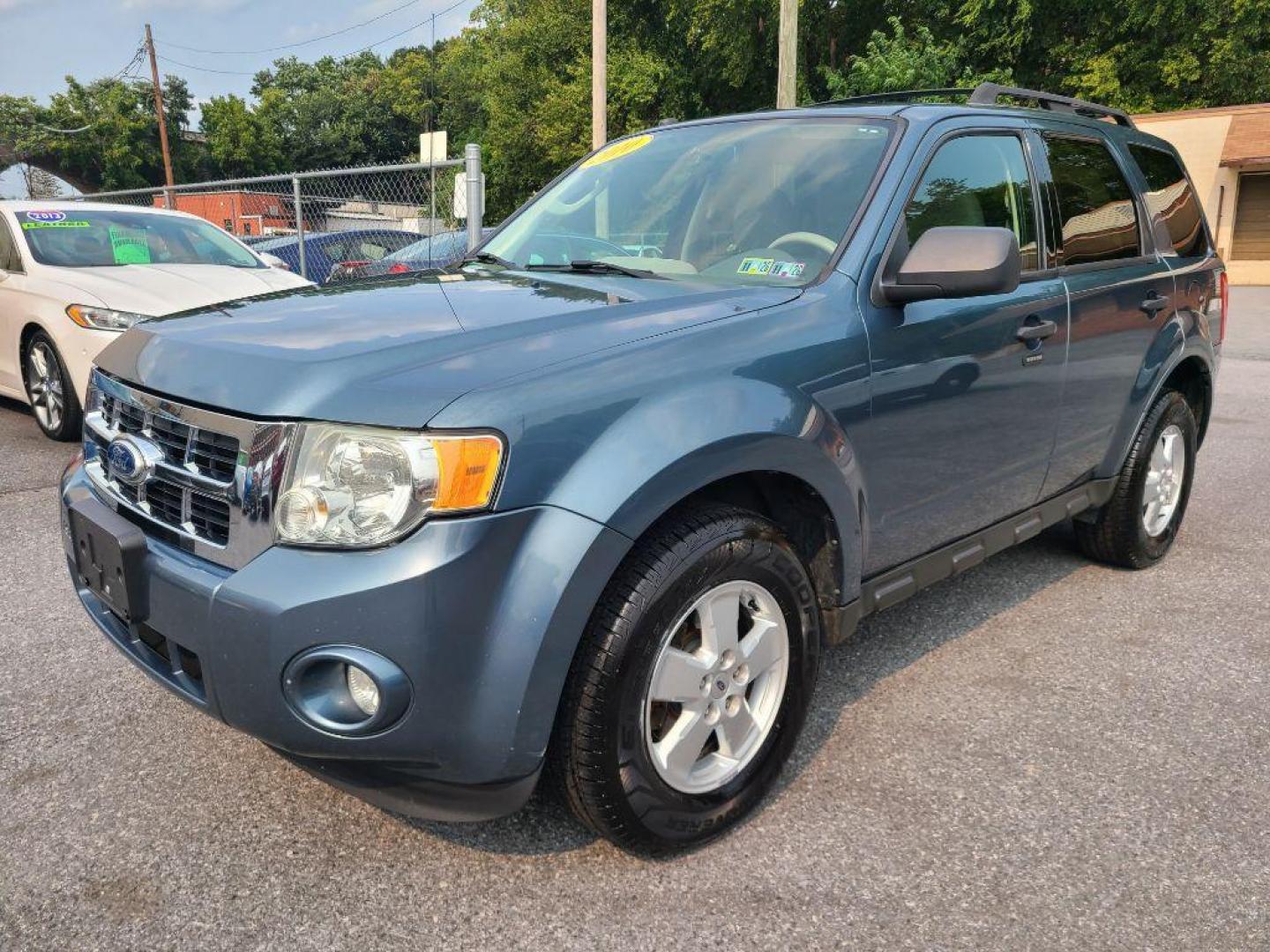 2010 BLUE FORD ESCAPE XLT (1FMCU0D70AK) with an 2.5L engine, Automatic transmission, located at 117 North Cameron Street, Harrisburg, PA, 17101, (717) 963-8962, 40.266762, -76.875259 - WE FINANCE!!! Good Credit/ Bad Credit/ No Credit - ALL Trade-Ins Welcomed!!! ***Guaranteed Credit Approval*** APPLY ONLINE or CALL us TODAY ;) Internet Prices and Marketplace Prices are SPECIAL discounted ***CASH DEALS*** Retail Prices are higher. Please call us to discuss your cash and finan - Photo#0