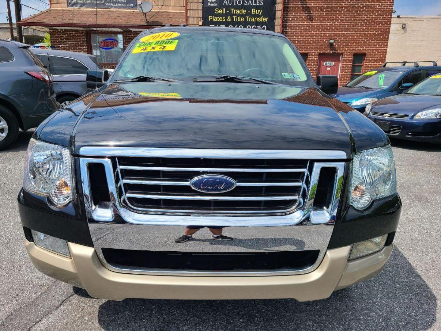 2010 BLACK FORD EXPLORER EDDIE BAUER (1FMEU7EEXAU) with an 4.0L engine, Automatic transmission, located at 117 North Cameron Street, Harrisburg, PA, 17101, (717) 963-8962, 40.266762, -76.875259 - WE FINANCE!!! Good Credit/ Bad Credit/ No Credit - ALL Trade-Ins Welcomed!!! ***Guaranteed Credit Approval*** APPLY ONLINE or CALL us TODAY ;) Internet Prices and Marketplace Prices are SPECIAL discounted ***CASH DEALS*** Retail Prices are higher. Please call us to discuss your cash and finan - Photo#7