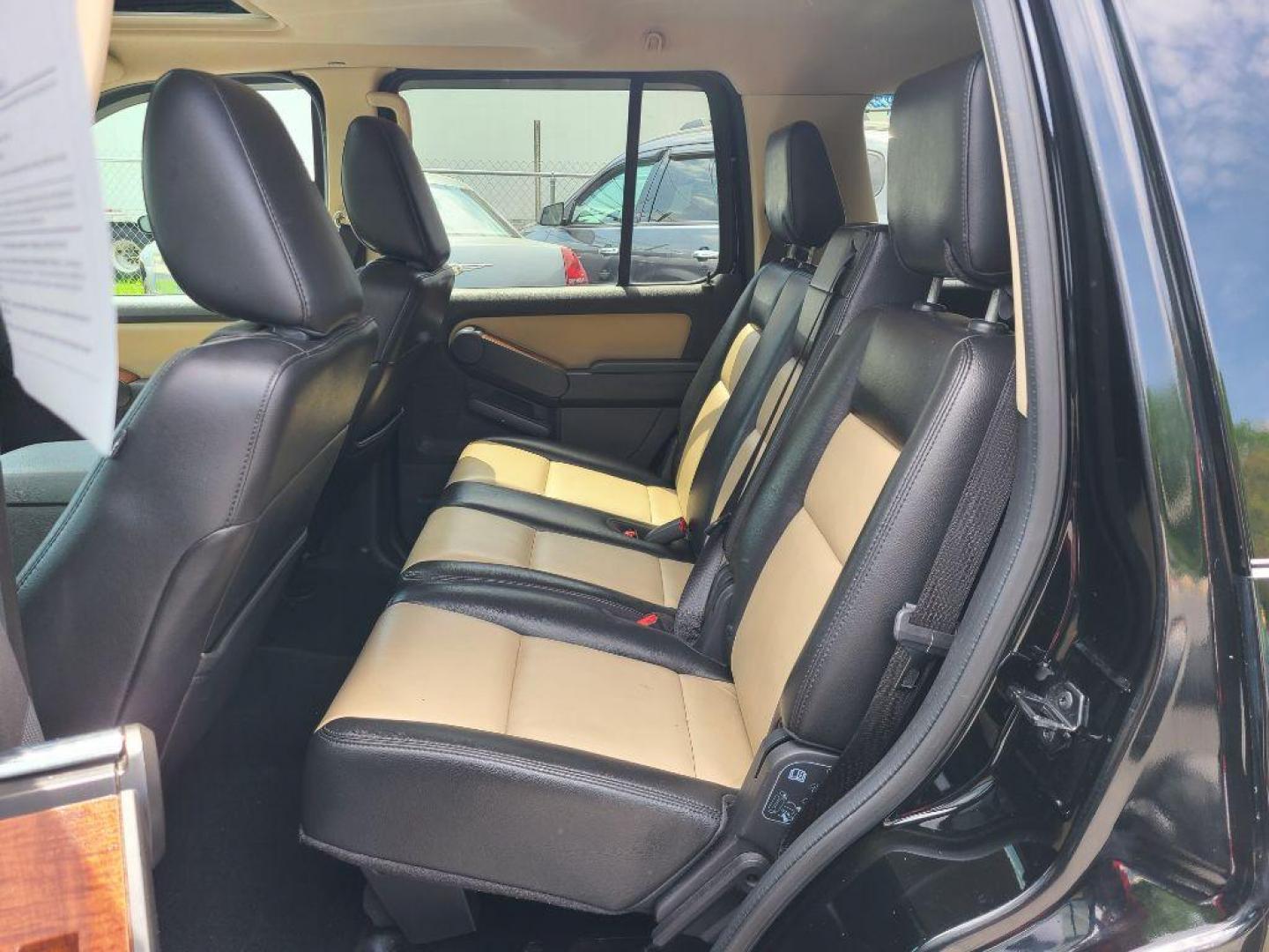 2010 BLACK FORD EXPLORER EDDIE BAUER (1FMEU7EEXAU) with an 4.0L engine, Automatic transmission, located at 117 North Cameron Street, Harrisburg, PA, 17101, (717) 963-8962, 40.266762, -76.875259 - WE FINANCE!!! Good Credit/ Bad Credit/ No Credit - ALL Trade-Ins Welcomed!!! ***Guaranteed Credit Approval*** APPLY ONLINE or CALL us TODAY ;) Internet Prices and Marketplace Prices are SPECIAL discounted ***CASH DEALS*** Retail Prices are higher. Please call us to discuss your cash and finan - Photo#14