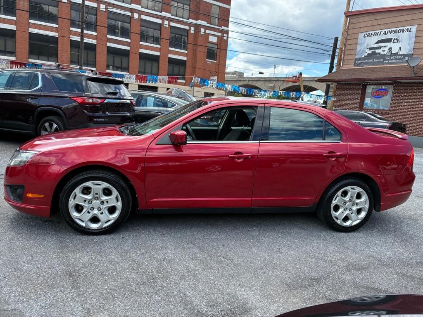 2010 RED FORD FUSION SE (3FAHP0HA2AR) with an 2.5L engine, Automatic transmission, located at 117 North Cameron Street, Harrisburg, PA, 17101, (717) 963-8962, 40.266762, -76.875259 - WE FINANCE!!! MOST vehicles are available for financing. Good Credit/ Challenged Credit/ No Credit - ALL Trade-Ins Welcomed!!! APPLY ONLINE or CALL us TODAY Please call us to discuss your cash and/or financing options. Thanks for checking our inventory! We're here to help.- Photo#1