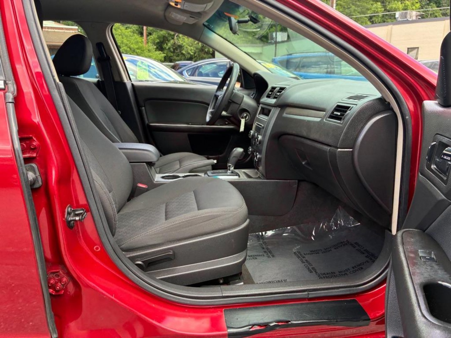 2010 RED FORD FUSION SE (3FAHP0HA2AR) with an 2.5L engine, Automatic transmission, located at 117 North Cameron Street, Harrisburg, PA, 17101, (717) 963-8962, 40.266762, -76.875259 - WE FINANCE!!! MOST vehicles are available for financing. Good Credit/ Challenged Credit/ No Credit - ALL Trade-Ins Welcomed!!! APPLY ONLINE or CALL us TODAY Please call us to discuss your cash and/or financing options. Thanks for checking our inventory! We're here to help.- Photo#8