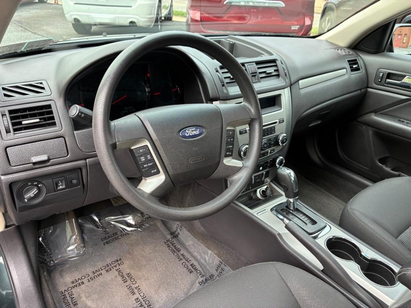 2010 GREEN FORD FUSION SE (3FAHP0HA6AR) with an 2.5L engine, Automatic transmission, located at 117 North Cameron Street, Harrisburg, PA, 17101, (717) 963-8962, 40.266762, -76.875259 - WE FINANCE!!! MOST vehicles are available for financing. Good Credit/ Challenged Credit/ No Credit - ALL Trade-Ins Welcomed!!! APPLY ONLINE or CALL us TODAY Please call us to discuss your cash and/or financing options. Thanks for checking our inventory! We're here to help.- Photo#14
