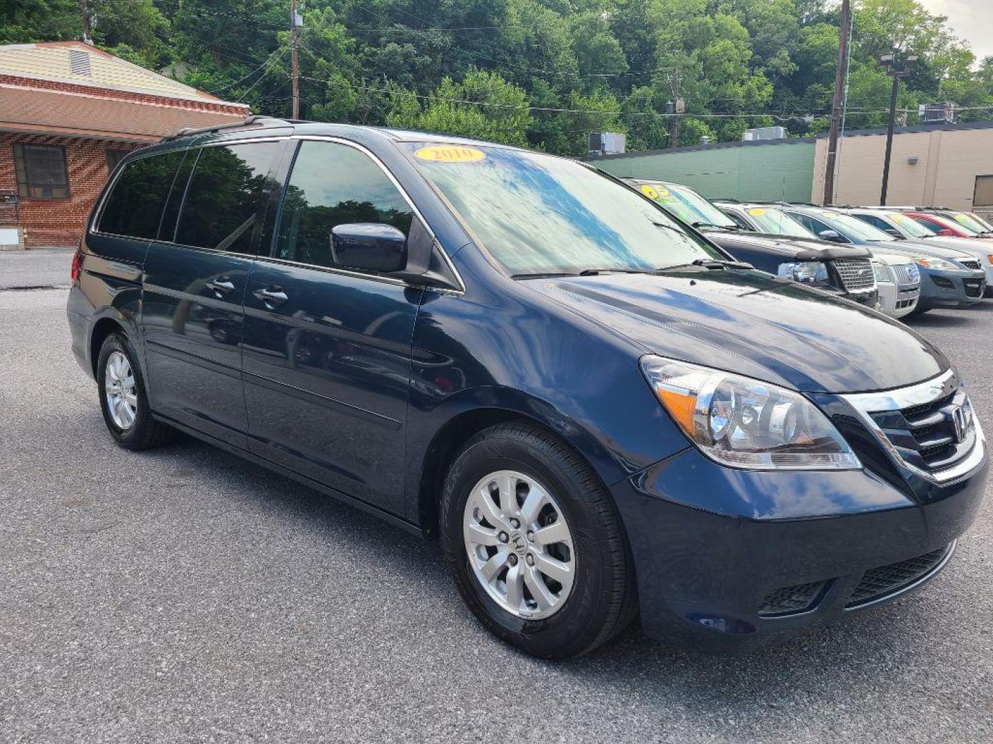 2010 BLUE HONDA ODYSSEY EX (5FNRL3H55AB) with an 3.5L engine, Automatic transmission, located at 117 North Cameron Street, Harrisburg, PA, 17101, (717) 963-8962, 40.266762, -76.875259 - WE FINANCE!!! Good Credit/ Bad Credit/ No Credit - ALL Trade-Ins Welcomed!!! ***Guaranteed Credit Approval*** APPLY ONLINE or CALL us TODAY ;) Internet Prices and Marketplace Prices are SPECIAL discounted ***CASH DEALS*** Retail Prices are higher. Please call us to discuss your cash and finan - Photo#6