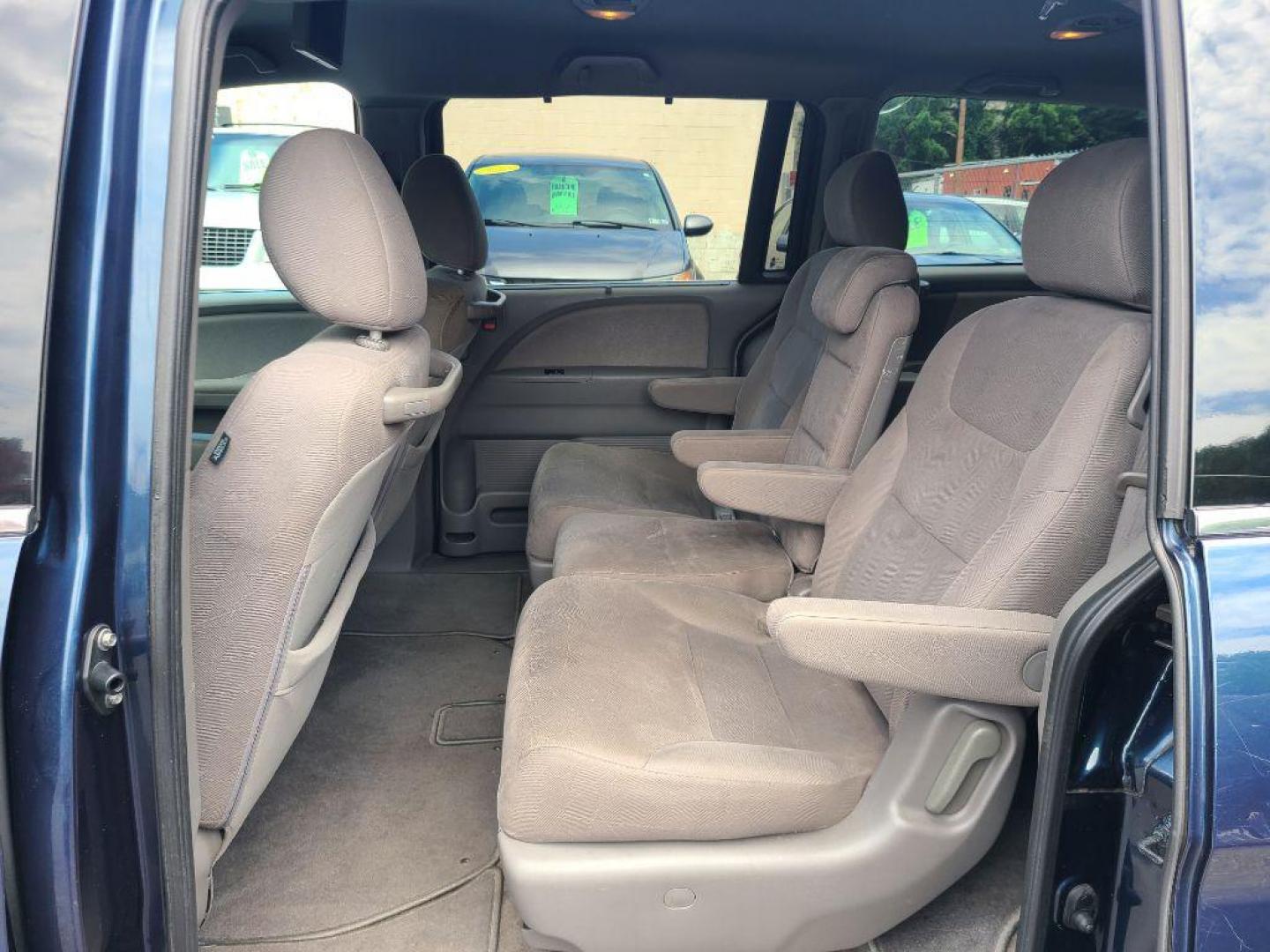 2010 BLUE HONDA ODYSSEY EX (5FNRL3H55AB) with an 3.5L engine, Automatic transmission, located at 117 North Cameron Street, Harrisburg, PA, 17101, (717) 963-8962, 40.266762, -76.875259 - WE FINANCE!!! Good Credit/ Bad Credit/ No Credit - ALL Trade-Ins Welcomed!!! ***Guaranteed Credit Approval*** APPLY ONLINE or CALL us TODAY ;) Internet Prices and Marketplace Prices are SPECIAL discounted ***CASH DEALS*** Retail Prices are higher. Please call us to discuss your cash and finan - Photo#15