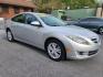 2010 SILVER MAZDA 6 I (1YVHZ8CH1A5) with an 2.5L engine, Automatic transmission, located at 117 North Cameron Street, Harrisburg, PA, 17101, (717) 963-8962, 40.266762, -76.875259 - WE FINANCE!!! Good Credit/ Bad Credit/ No Credit - ALL Trade-Ins Welcomed!!! ***Guaranteed Credit Approval*** APPLY ONLINE or CALL us TODAY ;) Internet Prices and Marketplace Prices are SPECIAL discounted ***CASH DEALS*** Retail Prices are higher. Please call us to discuss your cash and finan - Photo#4