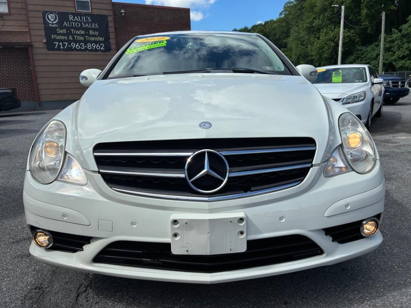 2010 WHITE MERCEDES-BENZ R-CLASS R350 4MATIC (4JGCB6FE0AA) with an 3.5L engine, Automatic transmission, located at 117 North Cameron Street, Harrisburg, PA, 17101, (717) 963-8962, 40.266762, -76.875259 - WE FINANCE!!! MOST vehicles are available for financing. Good Credit/ Challenged Credit/ No Credit - ALL Trade-Ins Welcomed!!! APPLY ONLINE or CALL us TODAY Please call us to discuss your cash and/or financing options. Thanks for checking our inventory! We're here to help.- Photo#7