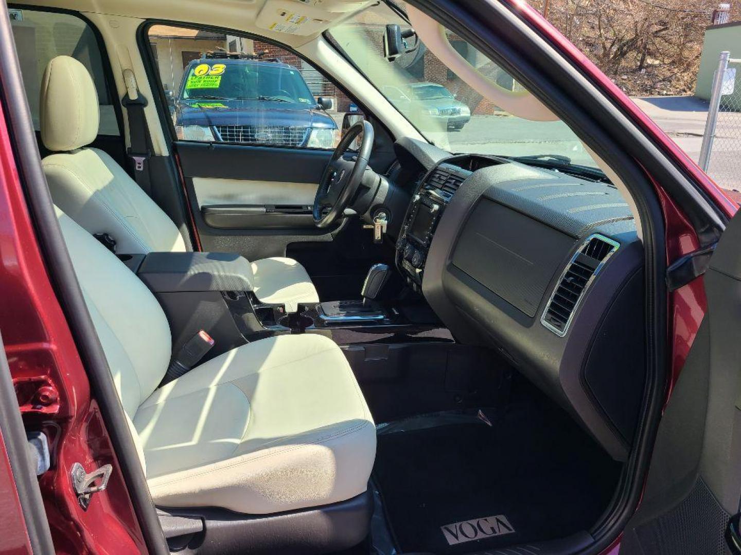 2010 RED MERCURY MARINER PREMIER VOGUE EDITION (4M2CN9H74AK) with an 2.5L engine, Automatic transmission, located at 117 North Cameron Street, Harrisburg, PA, 17101, (717) 963-8962, 40.266762, -76.875259 - WE FINANCE!!! Good Credit/ Bad Credit/ No Credit - ALL Trade-Ins Welcomed!!! ***Guaranteed Credit Approval*** APPLY ONLINE or CALL us TODAY ;) Internet Prices and Marketplace Prices are SPECIAL discounted ***CASH DEALS*** Retail Prices are higher. Please call us to discuss your cash and finan - Photo#10