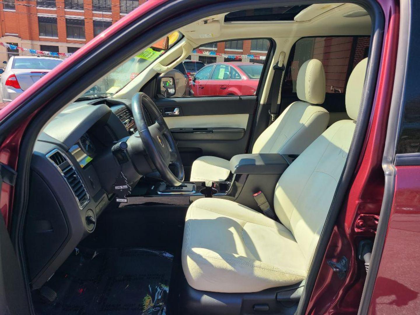 2010 RED MERCURY MARINER PREMIER VOGUE EDITION (4M2CN9H74AK) with an 2.5L engine, Automatic transmission, located at 117 North Cameron Street, Harrisburg, PA, 17101, (717) 963-8962, 40.266762, -76.875259 - WE FINANCE!!! Good Credit/ Bad Credit/ No Credit - ALL Trade-Ins Welcomed!!! ***Guaranteed Credit Approval*** APPLY ONLINE or CALL us TODAY ;) Internet Prices and Marketplace Prices are SPECIAL discounted ***CASH DEALS*** Retail Prices are higher. Please call us to discuss your cash and finan - Photo#15