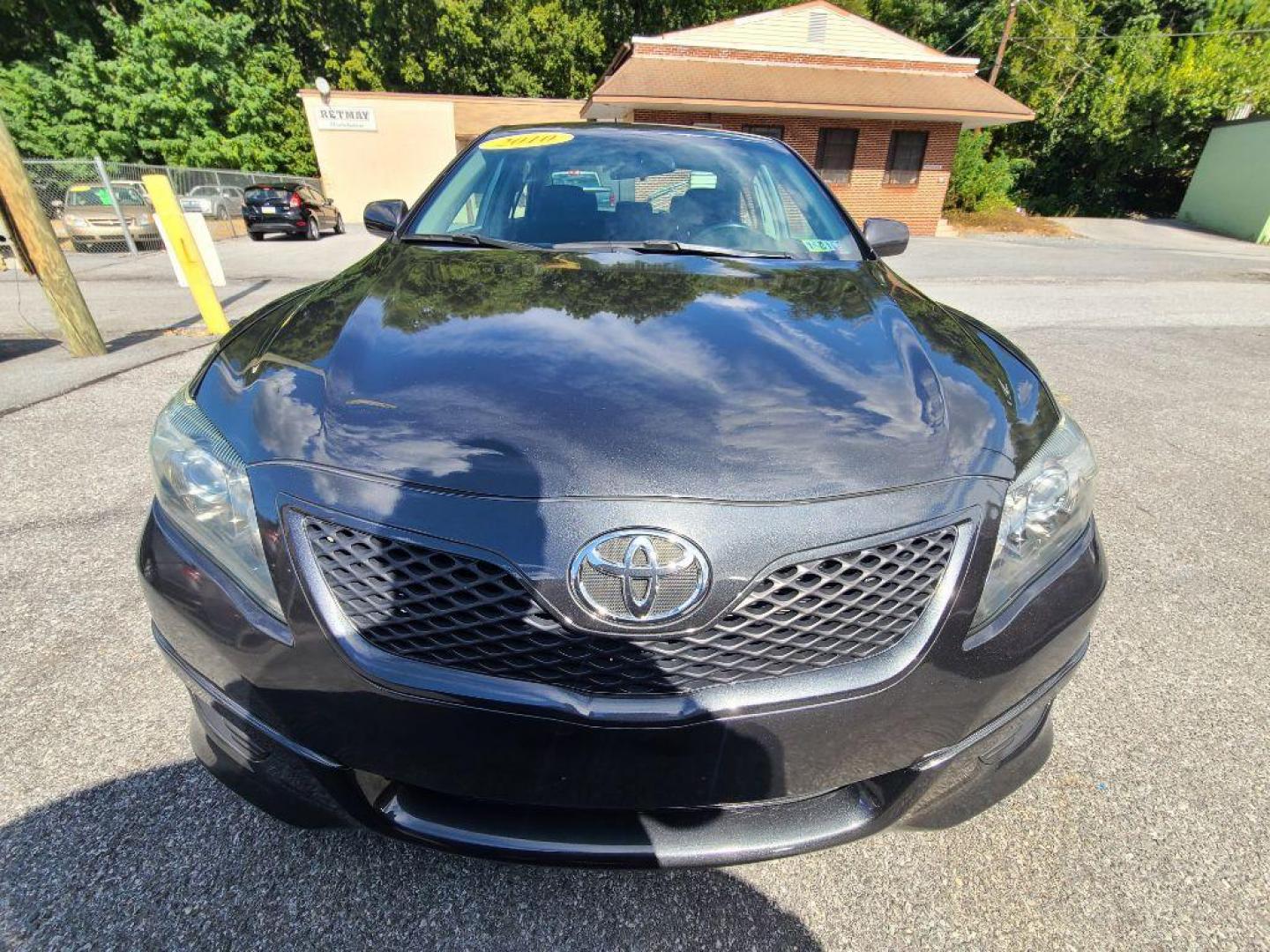 2010 GRAY TOYOTA CAMRY BASE (4T1BF3EK2AU) with an 2.5L engine, Automatic transmission, located at 117 North Cameron Street, Harrisburg, PA, 17101, (717) 963-8962, 40.266762, -76.875259 - WE FINANCE!!! Good Credit/ Bad Credit/ No Credit - ALL Trade-Ins Welcomed!!! ***Guaranteed Credit Approval*** APPLY ONLINE or CALL us TODAY ;) Internet Prices and Marketplace Prices are SPECIAL discounted ***CASH DEALS*** Retail Prices are higher. Please call us to discuss your cash and finan - Photo#7