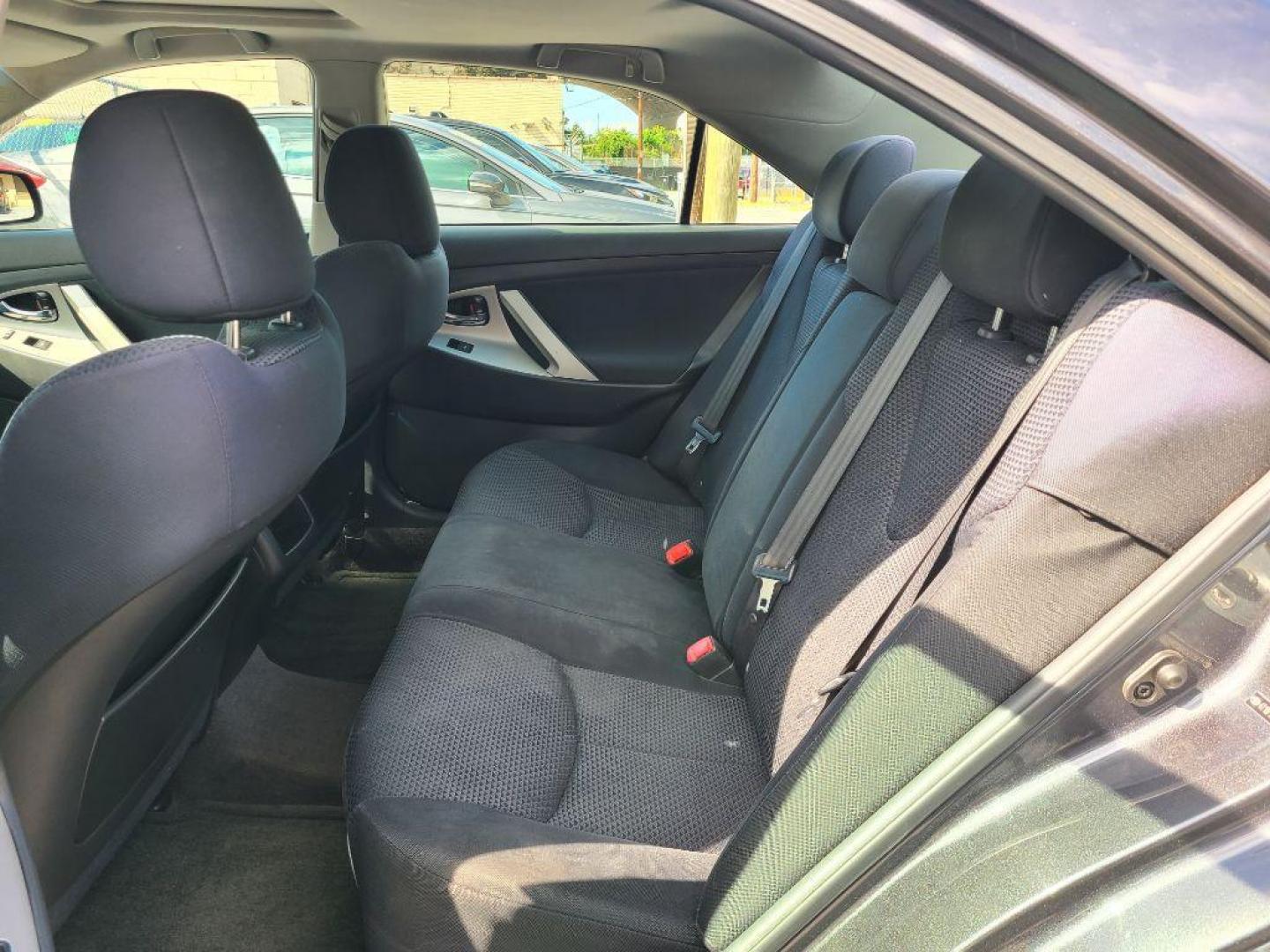 2010 GRAY TOYOTA CAMRY BASE (4T1BF3EK2AU) with an 2.5L engine, Automatic transmission, located at 117 North Cameron Street, Harrisburg, PA, 17101, (717) 963-8962, 40.266762, -76.875259 - WE FINANCE!!! Good Credit/ Bad Credit/ No Credit - ALL Trade-Ins Welcomed!!! ***Guaranteed Credit Approval*** APPLY ONLINE or CALL us TODAY ;) Internet Prices and Marketplace Prices are SPECIAL discounted ***CASH DEALS*** Retail Prices are higher. Please call us to discuss your cash and finan - Photo#10