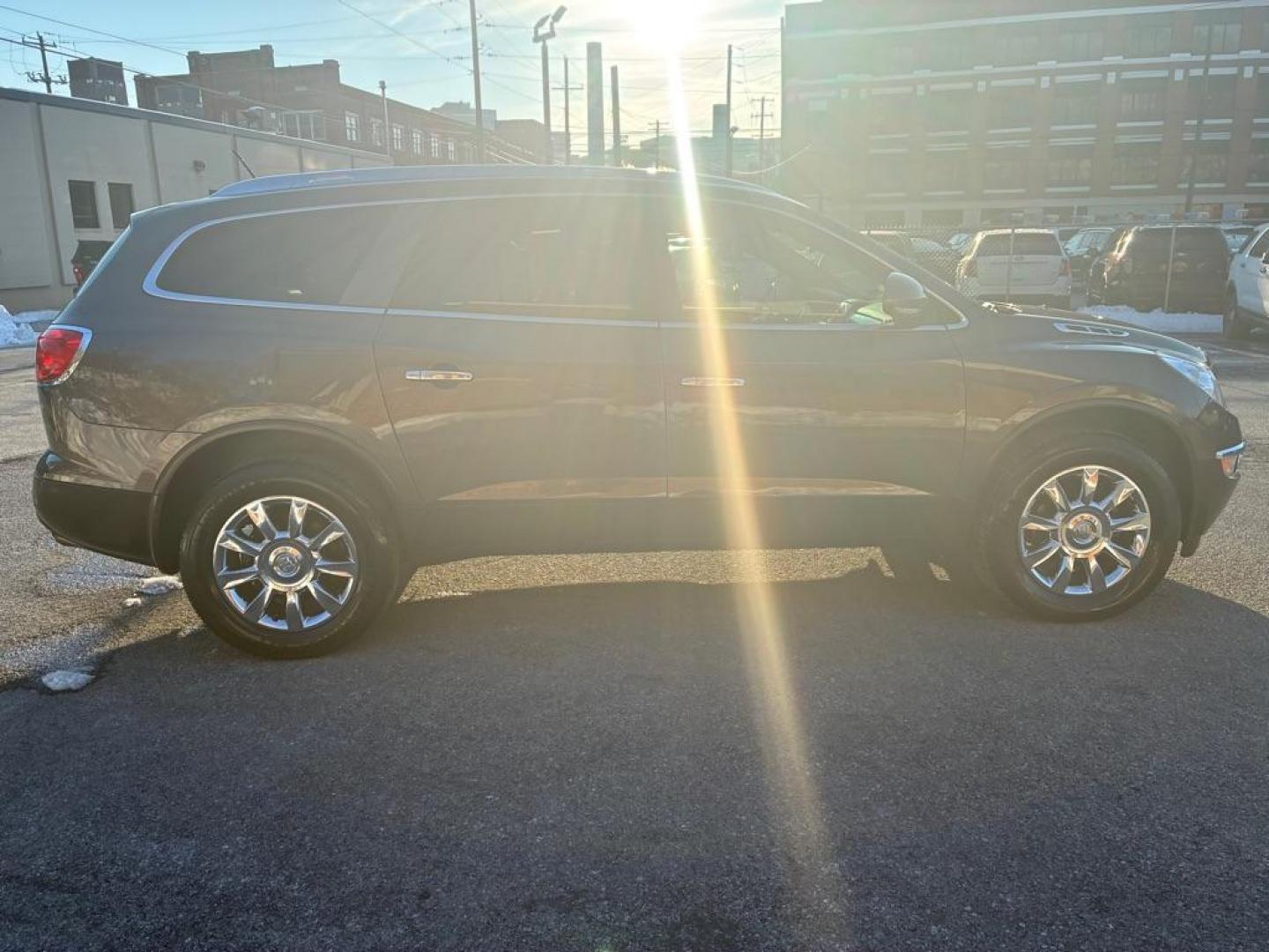 2011 BROWN BUICK ENCLAVE CXL (5GAKRBED7BJ) with an 3.6L engine, Automatic transmission, located at 117 North Cameron Street, Harrisburg, PA, 17101, (717) 963-8962, 40.266762, -76.875259 - WE FINANCE!!! Good Credit/ Challenged Credit/ No Credit - ALL Trade-Ins Welcomed!!! APPLY ONLINE or CALL us TODAY ;) Please call us to discuss your cash and/or financing options. - Photo#5