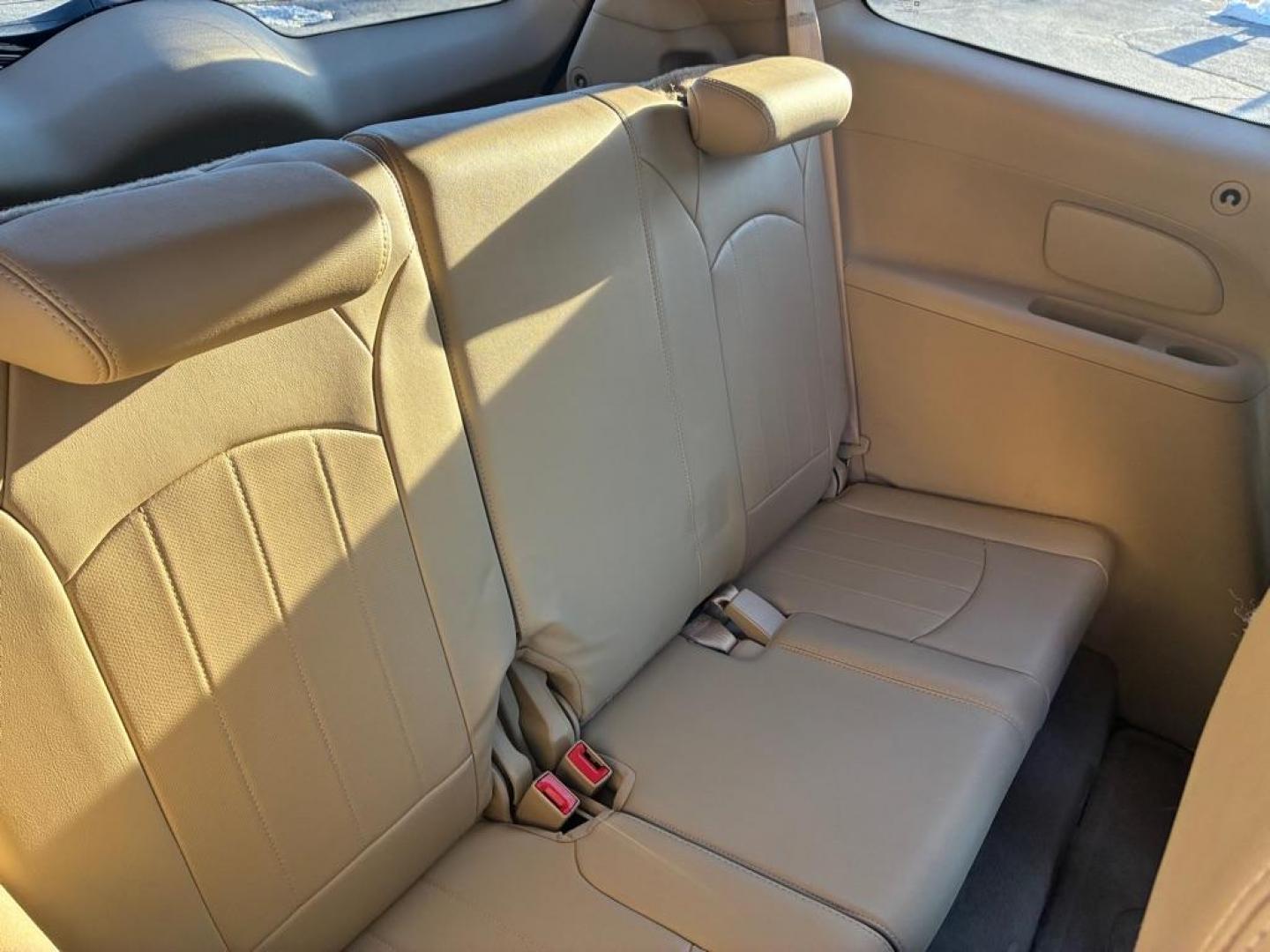 2011 BROWN BUICK ENCLAVE CXL (5GAKRBED7BJ) with an 3.6L engine, Automatic transmission, located at 117 North Cameron Street, Harrisburg, PA, 17101, (717) 963-8962, 40.266762, -76.875259 - WE FINANCE!!! Good Credit/ Challenged Credit/ No Credit - ALL Trade-Ins Welcomed!!! APPLY ONLINE or CALL us TODAY ;) Please call us to discuss your cash and/or financing options. - Photo#10