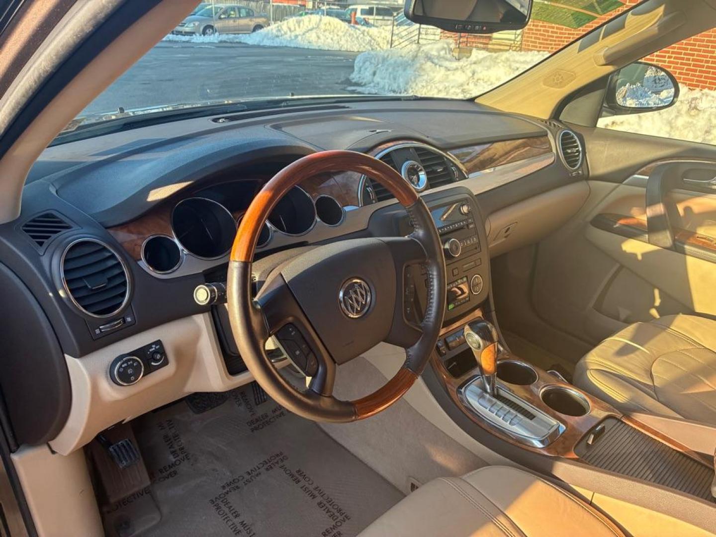 2011 BROWN BUICK ENCLAVE CXL (5GAKRBED7BJ) with an 3.6L engine, Automatic transmission, located at 117 North Cameron Street, Harrisburg, PA, 17101, (717) 963-8962, 40.266762, -76.875259 - WE FINANCE!!! Good Credit/ Challenged Credit/ No Credit - ALL Trade-Ins Welcomed!!! APPLY ONLINE or CALL us TODAY ;) Please call us to discuss your cash and/or financing options. - Photo#15