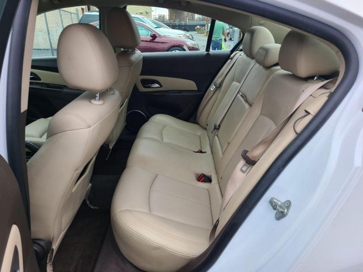 2011 WHITE CHEVROLET CRUZE LTZ (1G1PH5S95B7) with an 1.4L engine, Automatic transmission, located at 117 North Cameron Street, Harrisburg, PA, 17101, (717) 963-8962, 40.266762, -76.875259 - WE FINANCE!!! Good Credit/ Bad Credit/ No Credit - ALL Trade-Ins Welcomed!!! ***Guaranteed Credit Approval*** APPLY ONLINE or CALL us TODAY ;) Internet Prices and Marketplace Prices are SPECIAL discounted ***CASH DEALS*** Retail Prices are higher. Please call us to discuss your cash and finan - Photo#11