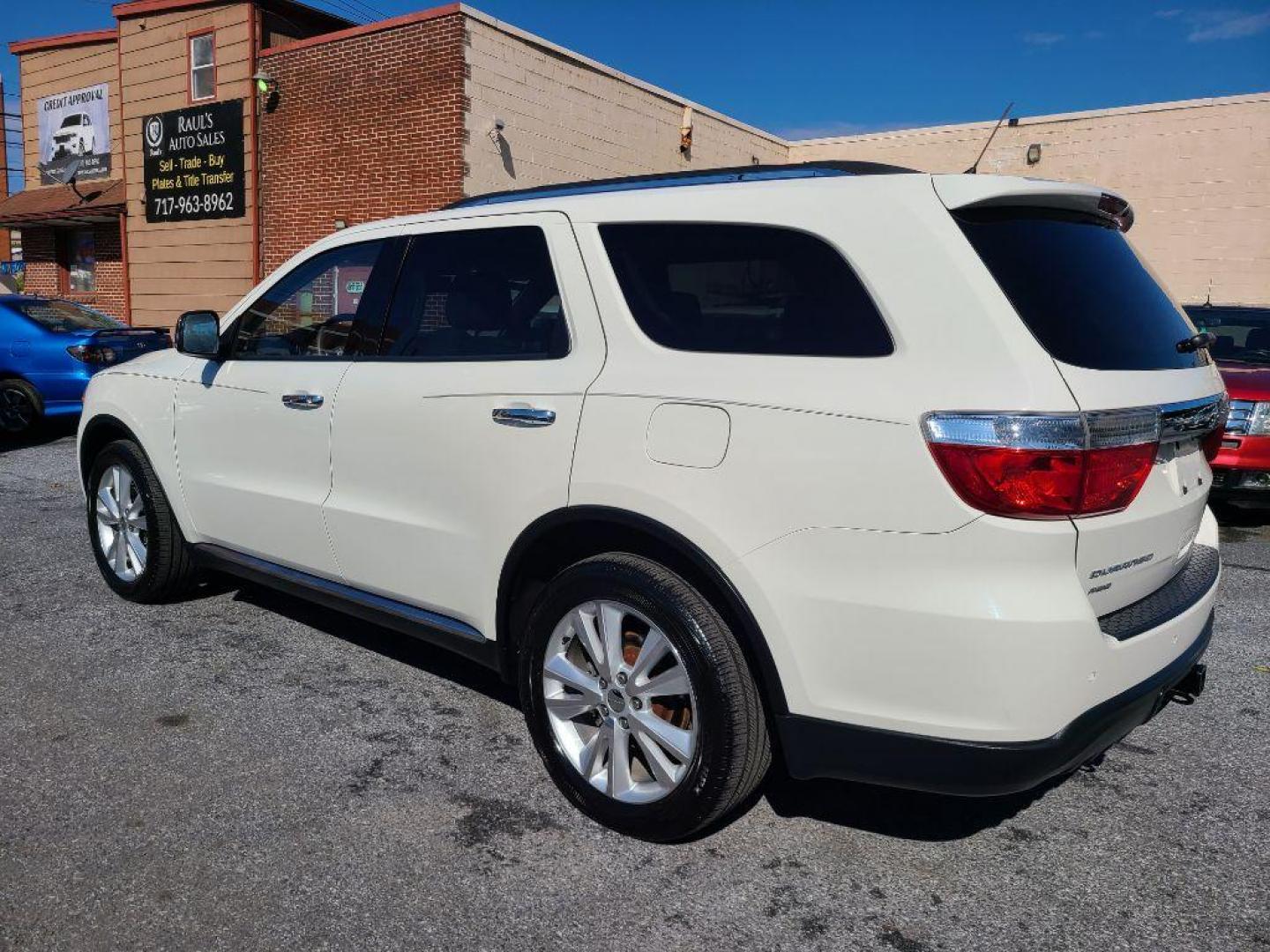 2011 WHITE DODGE DURANGO CREW (1D4RE4GG5BC) with an 3.6L engine, Automatic transmission, located at 117 North Cameron Street, Harrisburg, PA, 17101, (717) 963-8962, 40.266762, -76.875259 - WE FINANCE!!! Good Credit/ Bad Credit/ No Credit - ALL Trade-Ins Welcomed!!! ***Guaranteed Credit Approval*** APPLY ONLINE or CALL us TODAY ;) Internet Prices and Marketplace Prices are SPECIAL discounted ***CASH DEALS*** Retail Prices are higher. Please call us to discuss your cash and finan - Photo#2