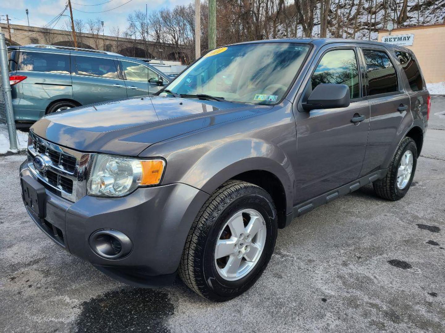 2011 GRAY FORD ESCAPE XLS (1FMCU9C78BK) with an 2.5L engine, Automatic transmission, located at 7981 Paxton Street, Harrisburg, PA, 17111, (717) 561-2926, 40.261490, -76.749229 - WE FINANCE!!! Good Credit/ Bad Credit/ No Credit - ALL Trade-Ins Welcomed!!! ***Guaranteed Credit Approval*** APPLY ONLINE or CALL us TODAY ;) Internet Prices and Marketplace Prices are SPECIAL discounted ***CASH DEALS*** Retail Prices are higher. Please call us to discuss your cash and finan - Photo#0
