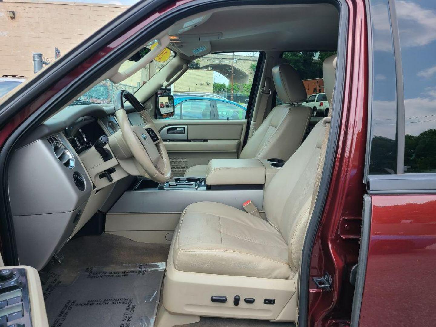 2011 BURG FORD EXPEDITION EL LIMITED (1FMJK2A59BE) with an 5.4L engine, Automatic transmission, located at 7981 Paxton Street, Harrisburg, PA, 17111, (717) 561-2926, 40.261490, -76.749229 - WE FINANCE!!! Good Credit/ Bad Credit/ No Credit - ALL Trade-Ins Welcomed!!! ***Guaranteed Credit Approval*** APPLY ONLINE or CALL us TODAY ;) Internet Prices and Marketplace Prices are SPECIAL discounted ***CASH DEALS*** Retail Prices are higher. Please call us to discuss your cash and finan - Photo#16