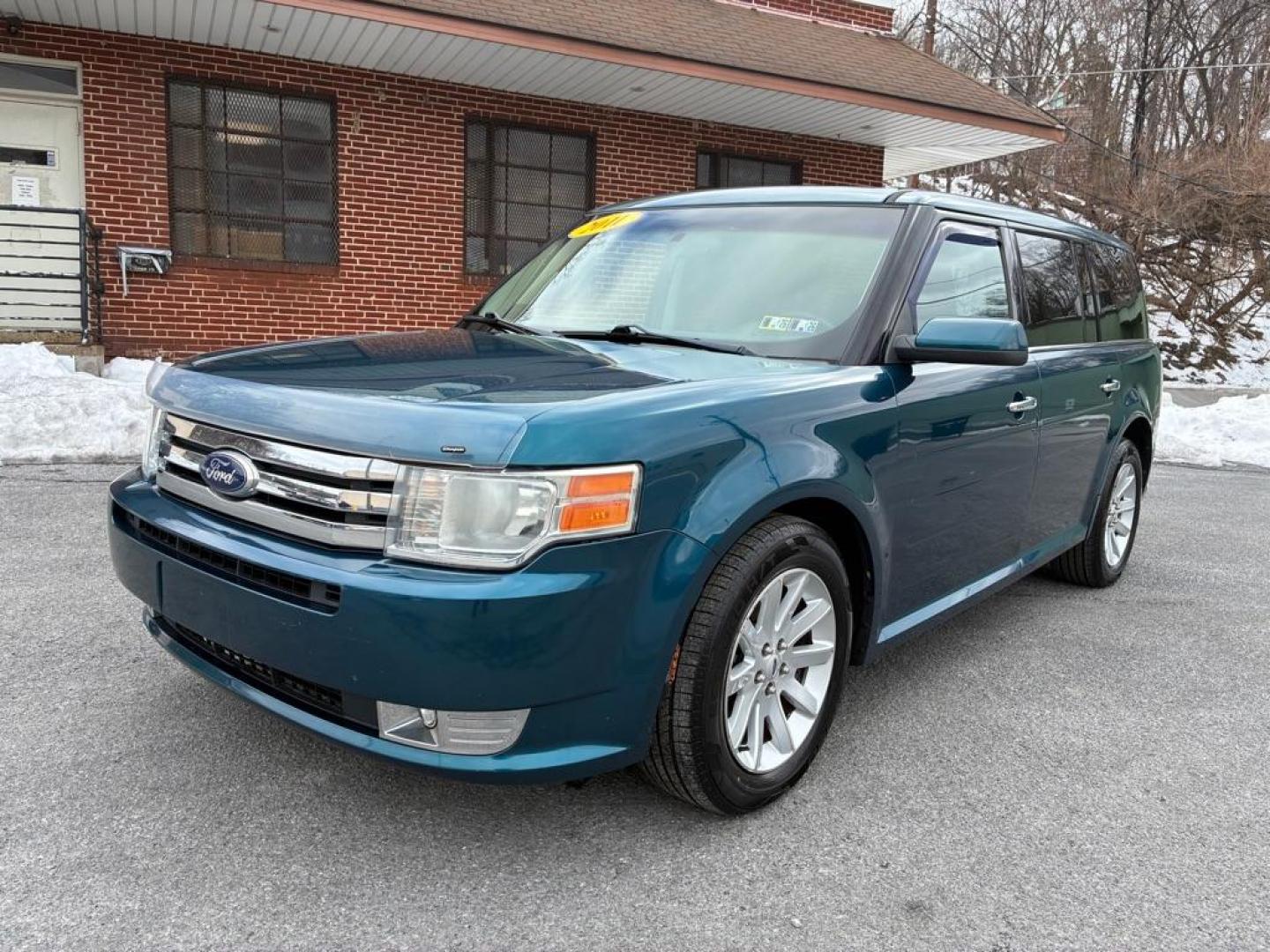 2011 BLUE FORD FLEX SEL (2FMHK6CC4BB) with an 3.5L engine, Automatic transmission, located at 117 North Cameron Street, Harrisburg, PA, 17101, (717) 963-8962, 40.266762, -76.875259 - WE FINANCE!!! Good Credit/ Challenged Credit/ No Credit - ALL Trade-Ins Welcomed!!! APPLY ONLINE or CALL us TODAY ;) Please call us to discuss your cash and/or financing options. - Photo#0