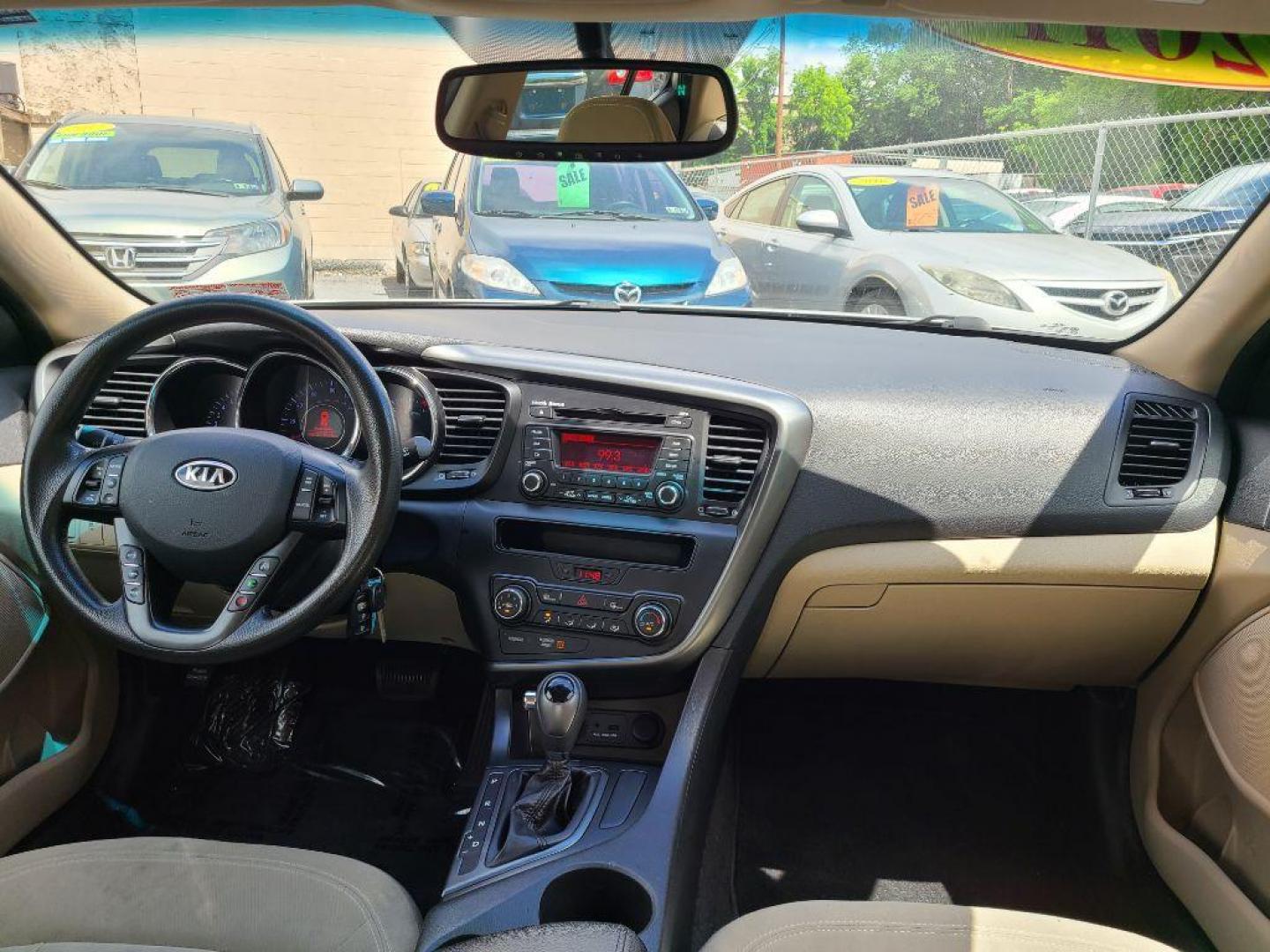 2011 SILVER KIA OPTIMA LX (KNAGM4A70B5) with an 2.4L engine, Automatic transmission, located at 117 North Cameron Street, Harrisburg, PA, 17101, (717) 963-8962, 40.266762, -76.875259 - WE FINANCE!!! Good Credit/ Bad Credit/ No Credit - ALL Trade-Ins Welcomed!!! ***Guaranteed Credit Approval*** APPLY ONLINE or CALL us TODAY ;) Internet Prices and Marketplace Prices are SPECIAL discounted ***CASH DEALS*** Retail Prices are higher. Please call us to discuss your cash and finan - Photo#9