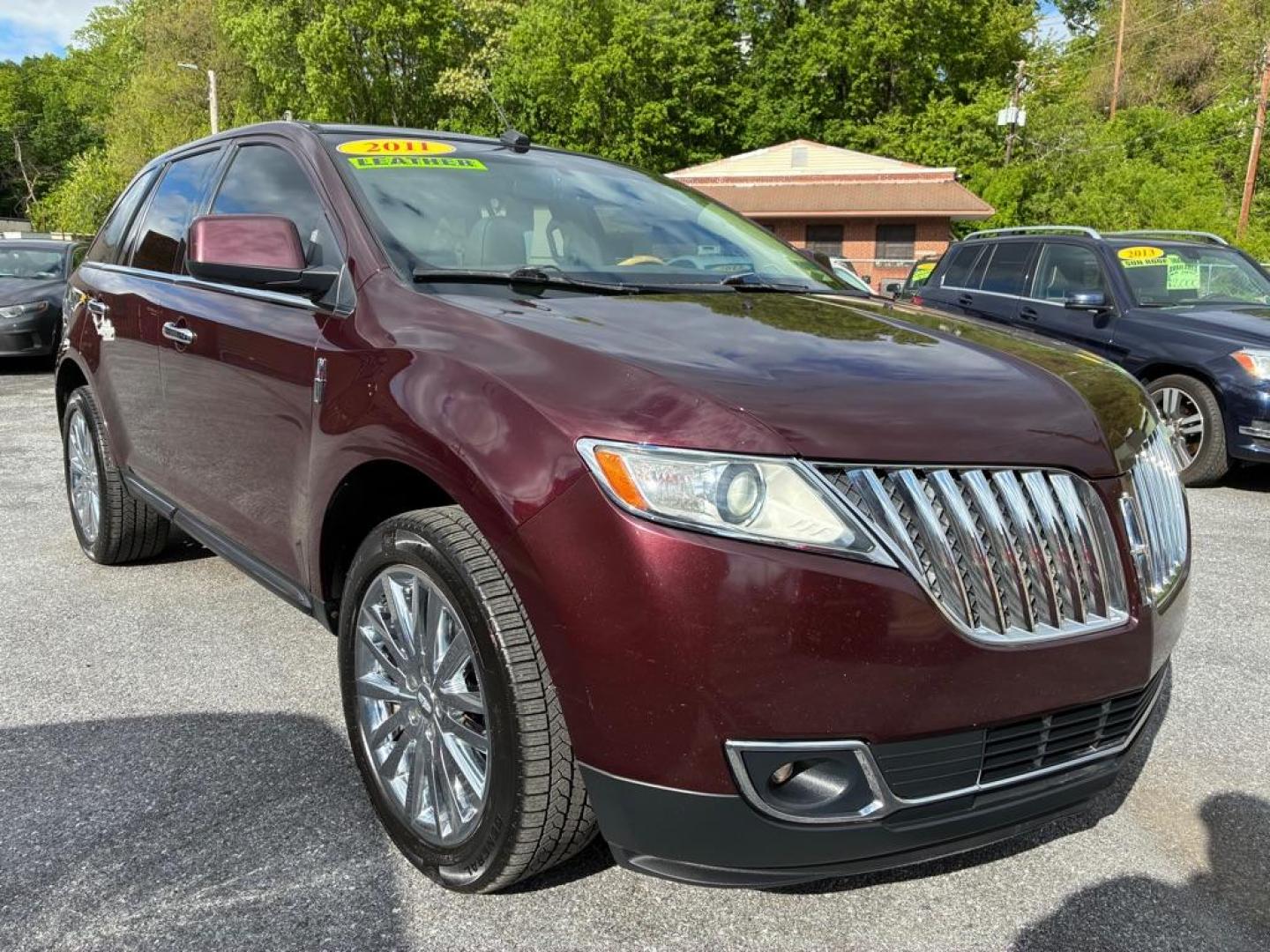 2011 BURGAN LINCOLN MKX (2LMDJ8JKXBB) with an 3.7L engine, Automatic transmission, located at 117 North Cameron Street, Harrisburg, PA, 17101, (717) 963-8962, 40.266762, -76.875259 - WE FINANCE!!! MOST vehicles are available for financing. Good Credit/ Challenged Credit/ No Credit - ALL Trade-Ins Welcomed!!! APPLY ONLINE or CALL us TODAY Please call us to discuss your cash and/or financing options. Thanks for checking our inventory! We're here to help. - Photo#6