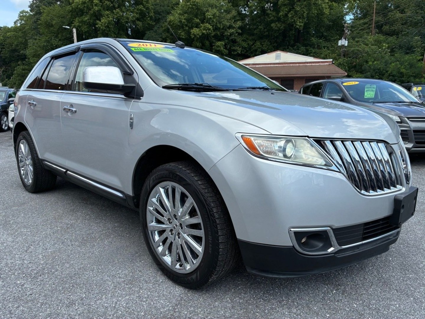 2011 SILVER LINCOLN MKX (2LMDJ8JK4BB) with an 3.7L engine, Automatic transmission, located at 117 North Cameron Street, Harrisburg, PA, 17101, (717) 963-8962, 40.266762, -76.875259 - WE FINANCE!!! MOST vehicles are available for financing. Good Credit/ Challenged Credit/ No Credit - ALL Trade-Ins Welcomed!!! APPLY ONLINE or CALL us TODAY Please call us to discuss your cash and/or financing options. Thanks for checking our inventory! We're here to help.- Photo#6