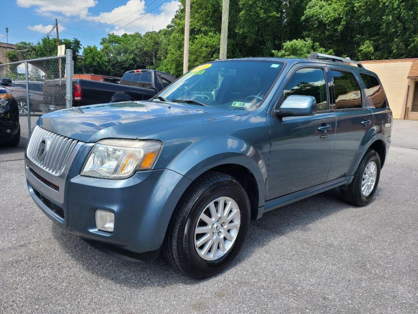 2011 BLUE MERCURY MARINER PREMIER (4M2CN9H73BK) with an 2.5L engine, Automatic transmission, located at 117 North Cameron Street, Harrisburg, PA, 17101, (717) 963-8962, 40.266762, -76.875259 - WE FINANCE!!! Good Credit/ Bad Credit/ No Credit - ALL Trade-Ins Welcomed!!! ***Guaranteed Credit Approval*** APPLY ONLINE or CALL us TODAY ;) Internet Prices and Marketplace Prices are SPECIAL discounted ***CASH DEALS*** Retail Prices are higher. Please call us to discuss your cash and finan - Photo#0