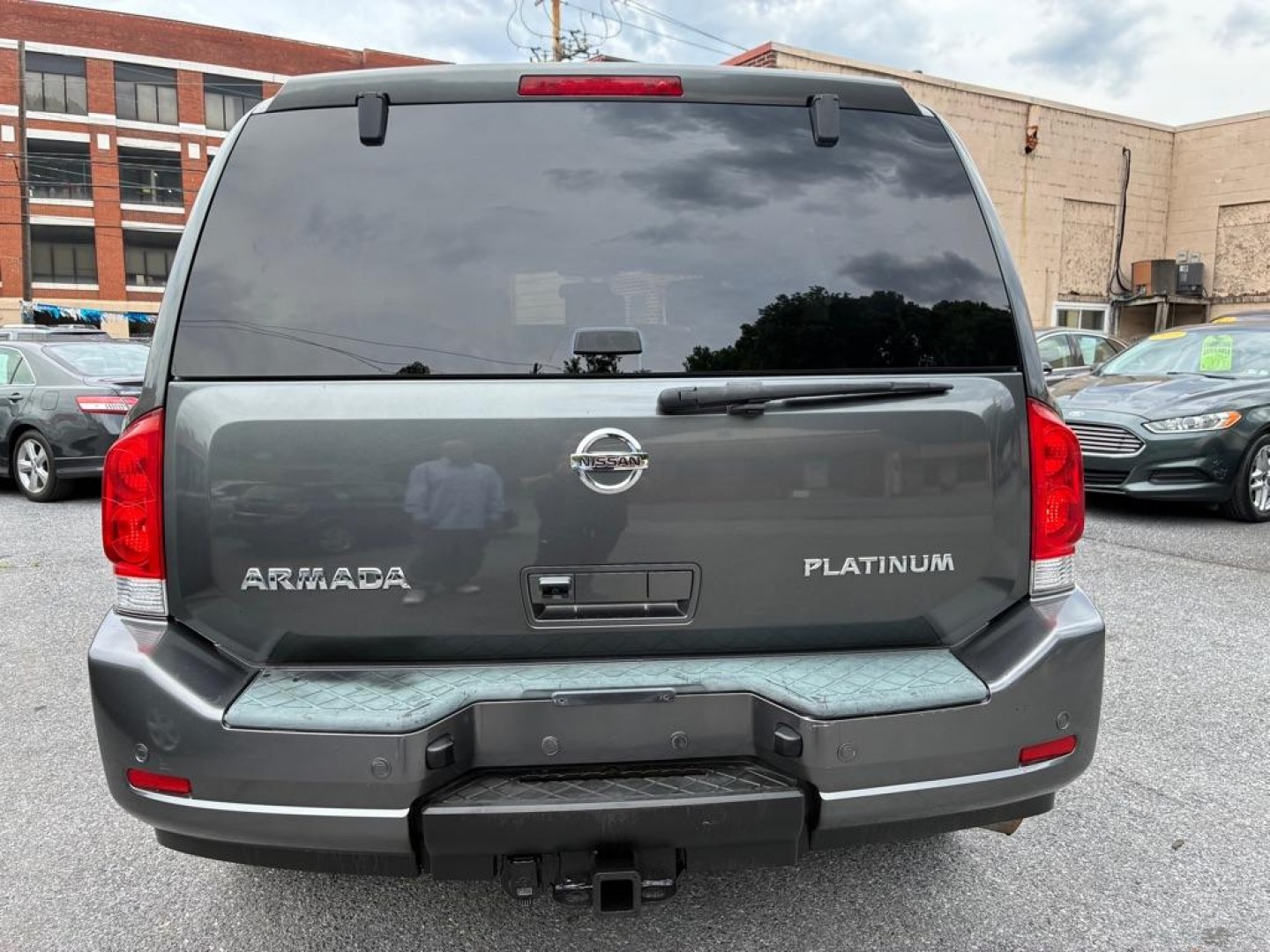 2011 GREY NISSAN ARMADA platinum (5N1AA0NC3BN) with an 5.6L engine, Automatic transmission, located at 117 North Cameron Street, Harrisburg, PA, 17101, (717) 963-8962, 40.266762, -76.875259 - WE FINANCE!!! MOST vehicles are available for financing. Good Credit/ Challenged Credit/ No Credit - ALL Trade-Ins Welcomed!!! APPLY ONLINE or CALL us TODAY Please call us to discuss your cash and/or financing options. Thanks for checking our inventory! We're here to help.- Photo#3