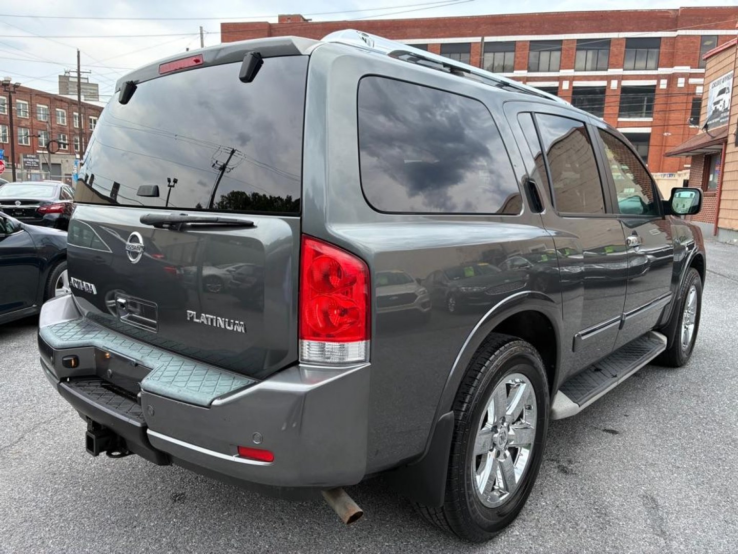 2011 GREY NISSAN ARMADA platinum (5N1AA0NC3BN) with an 5.6L engine, Automatic transmission, located at 117 North Cameron Street, Harrisburg, PA, 17101, (717) 963-8962, 40.266762, -76.875259 - WE FINANCE!!! MOST vehicles are available for financing. Good Credit/ Challenged Credit/ No Credit - ALL Trade-Ins Welcomed!!! APPLY ONLINE or CALL us TODAY Please call us to discuss your cash and/or financing options. Thanks for checking our inventory! We're here to help.- Photo#4