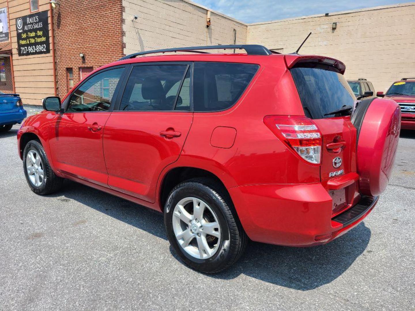 2011 RED TOYOTA RAV4 UTILITY (2T3BF4DV8BW) with an 2.5L engine, Automatic transmission, located at 117 North Cameron Street, Harrisburg, PA, 17101, (717) 963-8962, 40.266762, -76.875259 - WE FINANCE!!! Good Credit/ Bad Credit/ No Credit - ALL Trade-Ins Welcomed!!! ***Guaranteed Credit Approval*** APPLY ONLINE or CALL us TODAY ;) Internet Prices and Marketplace Prices are SPECIAL discounted ***CASH DEALS*** Retail Prices are higher. Please call us to discuss your cash and finan - Photo#2