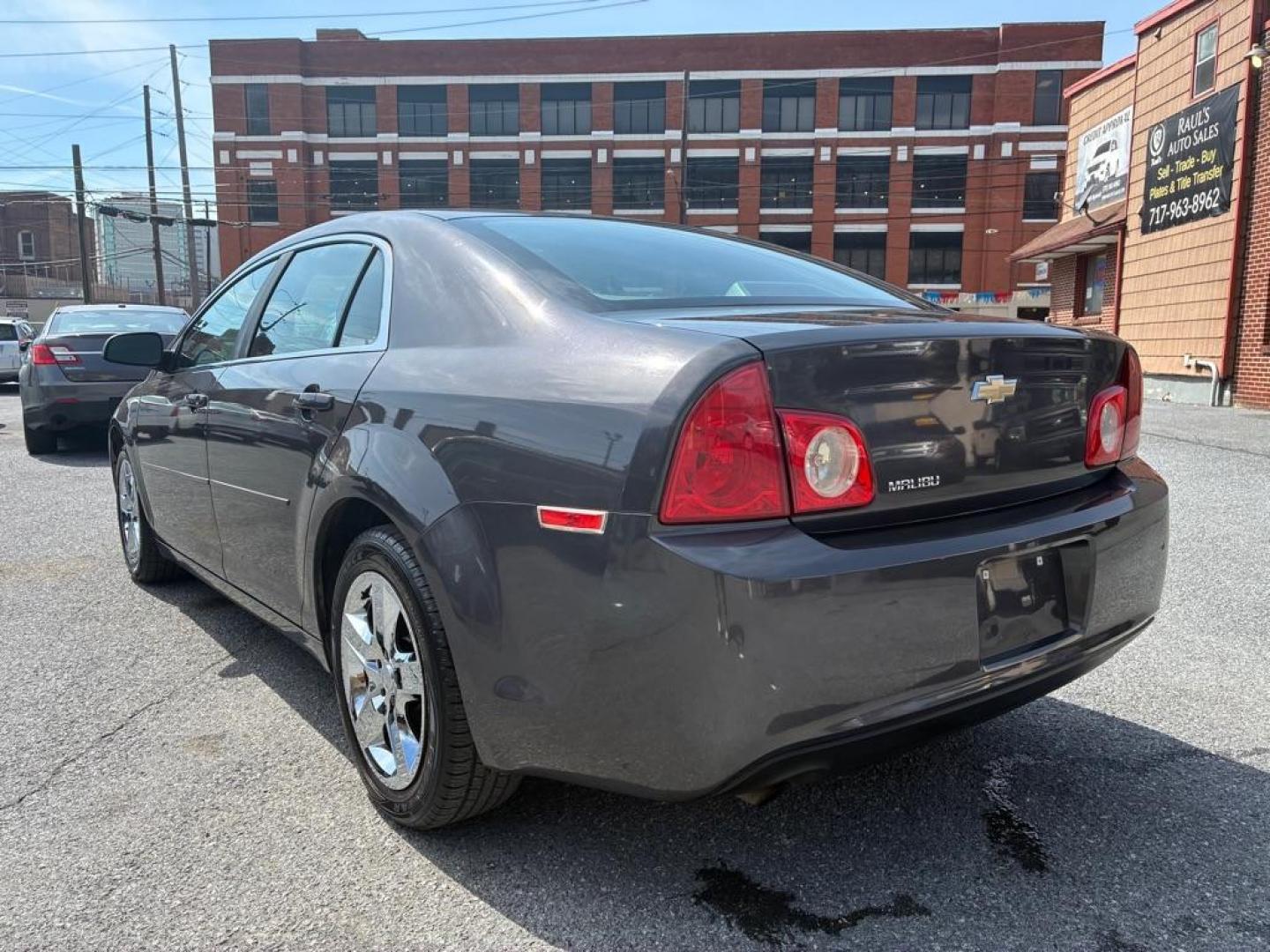 2012 GRAY CHEVROLET MALIBU LS (1G1ZA5EUXCF) with an 2.4L engine, Automatic transmission, located at 117 North Cameron Street, Harrisburg, PA, 17101, (717) 963-8962, 40.266762, -76.875259 - WE FINANCE!!! Good Credit/ Challenged Credit/ No Credit - ALL Trade-Ins Welcomed!!! APPLY ONLINE or CALL us TODAY ;) Please call us to discuss your cash and/or financing options. - Photo#2