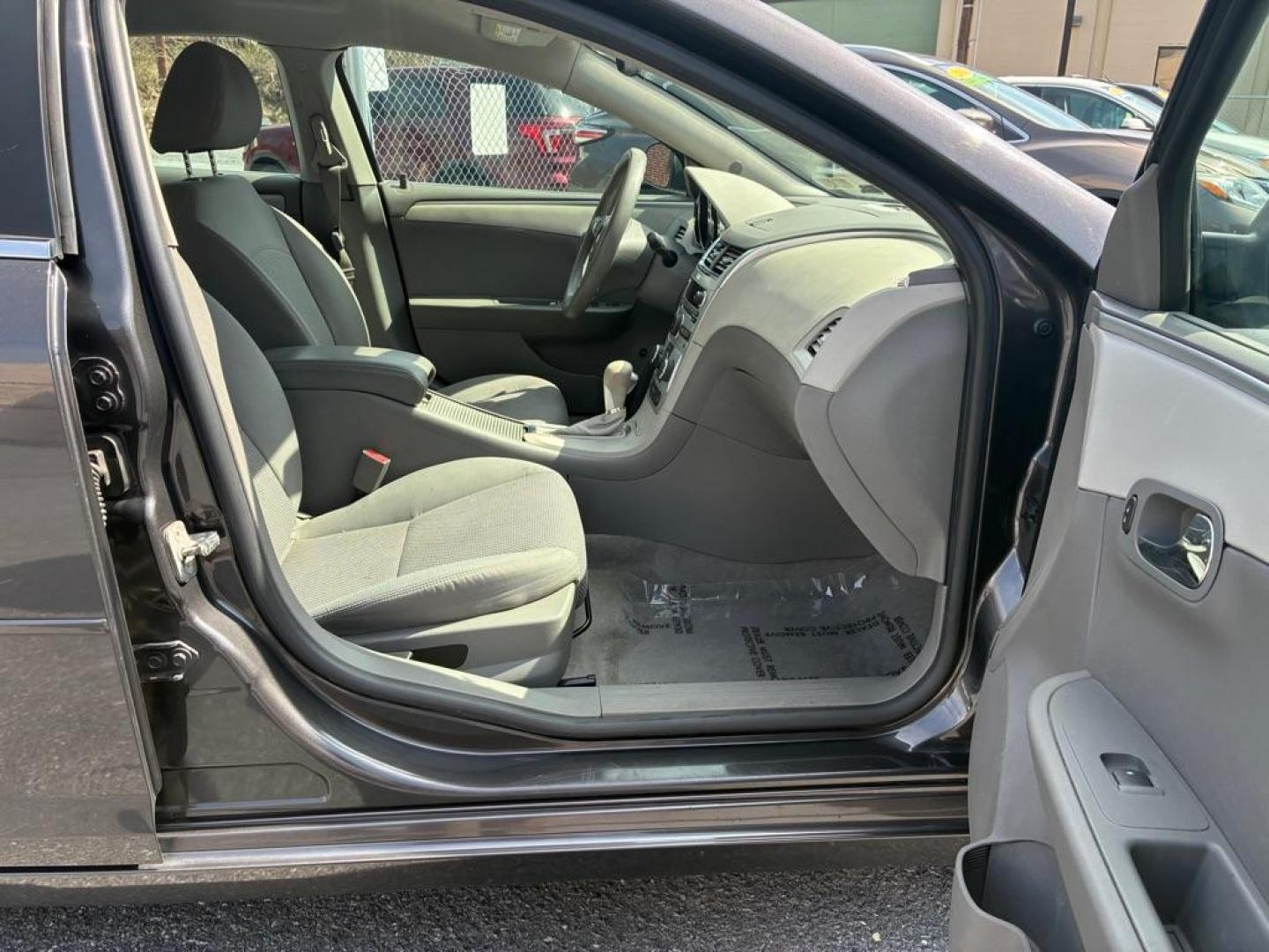 2012 GRAY CHEVROLET MALIBU LS (1G1ZA5EUXCF) with an 2.4L engine, Automatic transmission, located at 117 North Cameron Street, Harrisburg, PA, 17101, (717) 963-8962, 40.266762, -76.875259 - WE FINANCE!!! Good Credit/ Challenged Credit/ No Credit - ALL Trade-Ins Welcomed!!! APPLY ONLINE or CALL us TODAY ;) Please call us to discuss your cash and/or financing options. - Photo#8